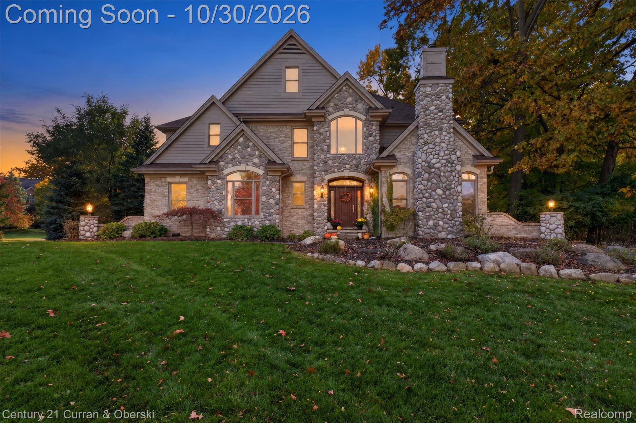 6307 Wildwood LN