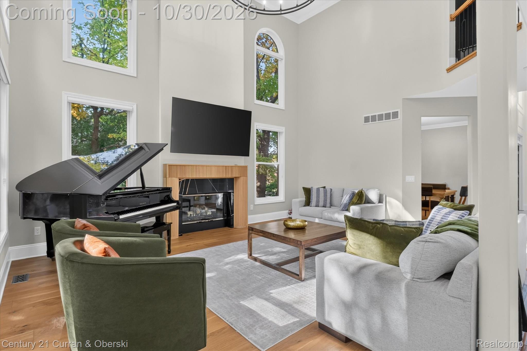 6307 Wildwood LN