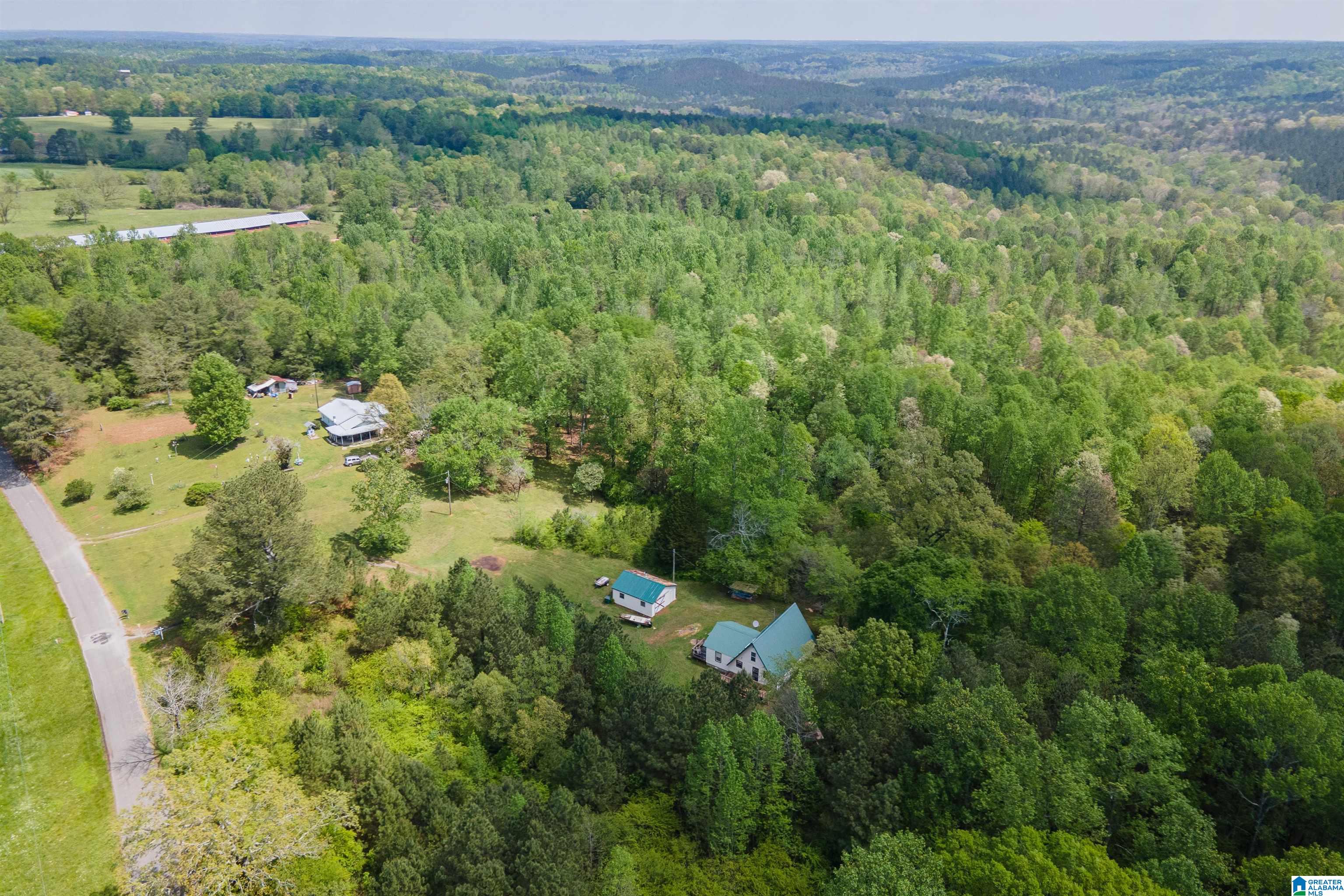 1061 COUNTY ROAD 998