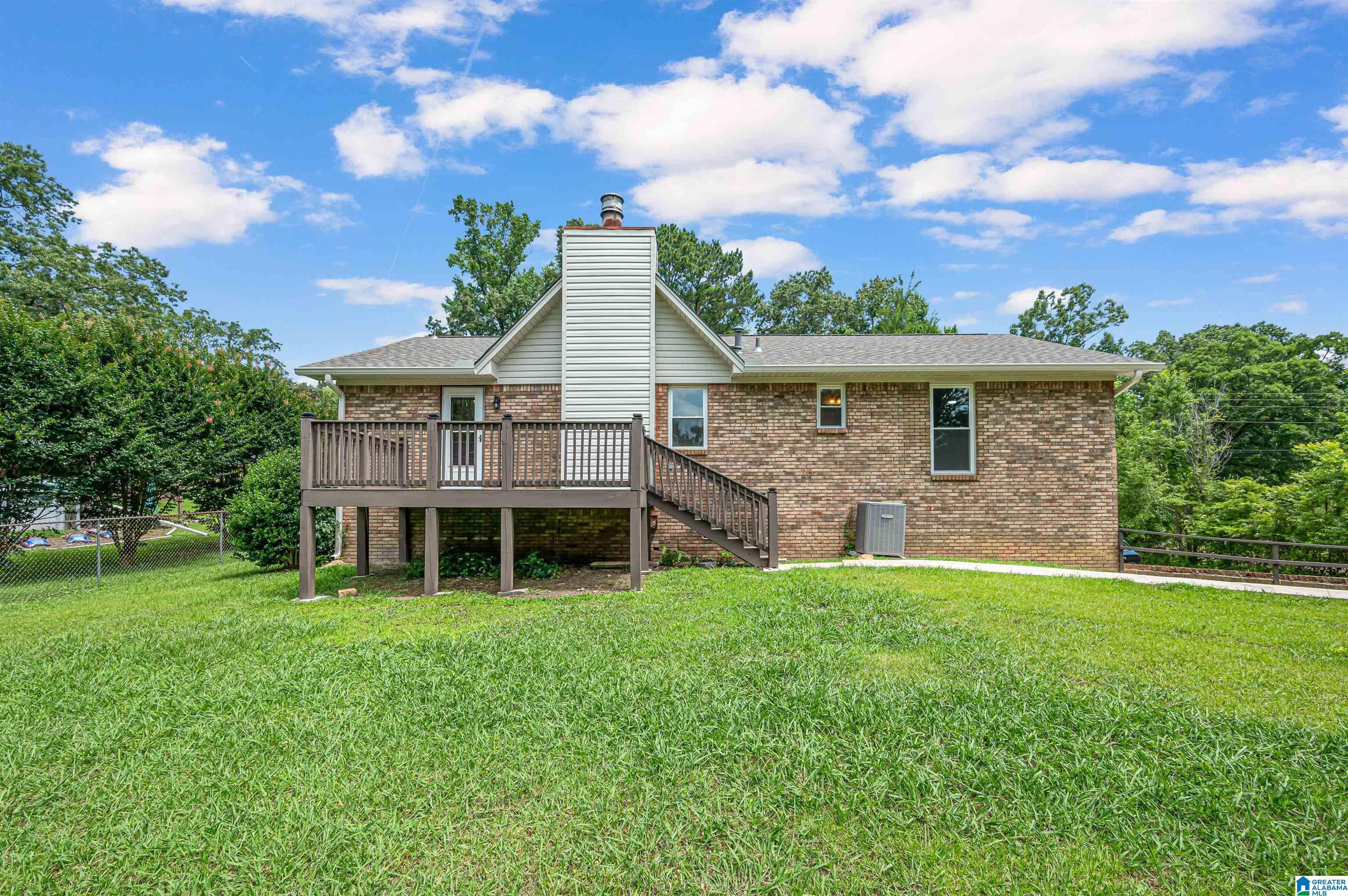 3239 FIELDALE DRIVE