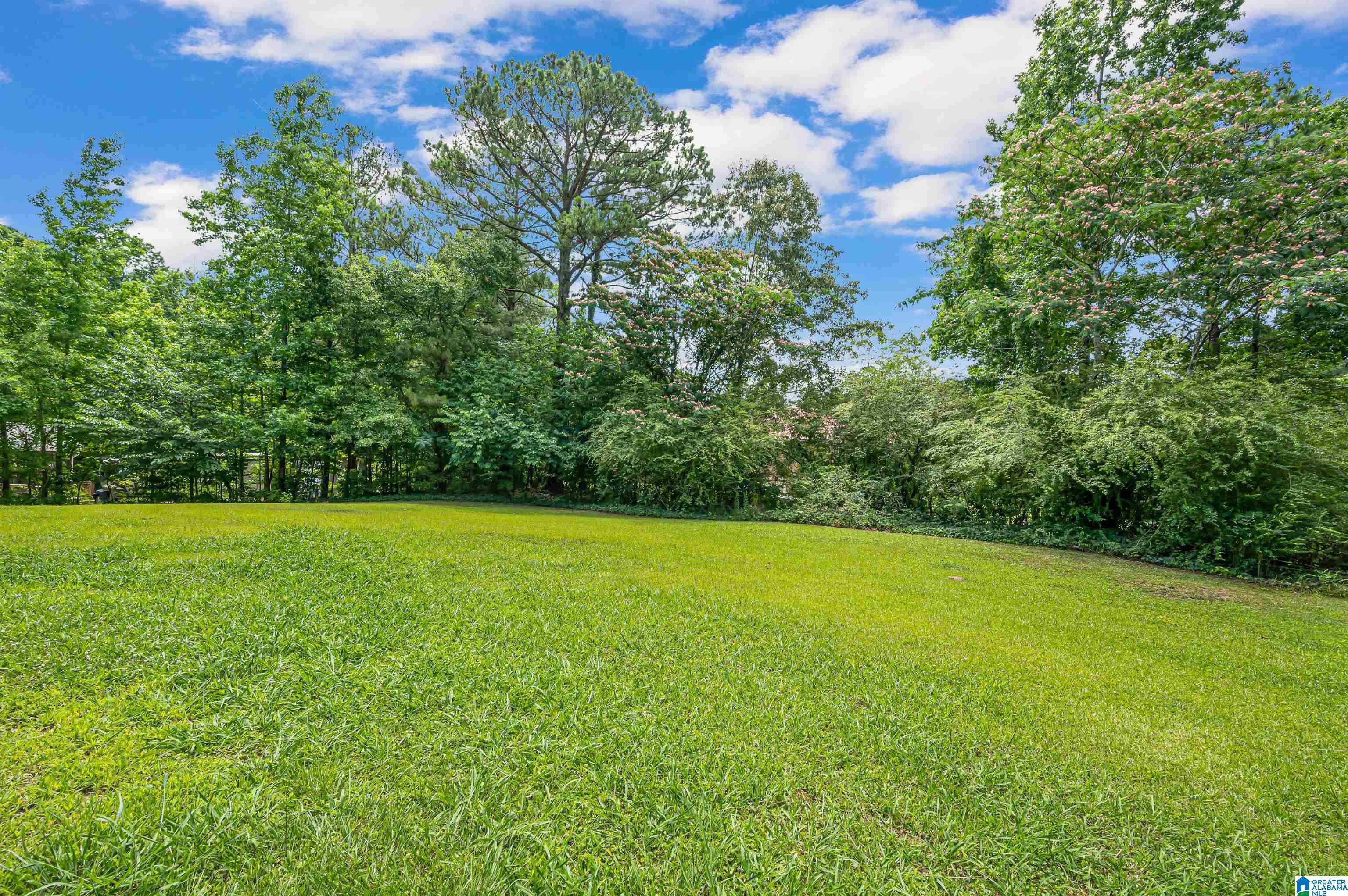 3239 FIELDALE DRIVE