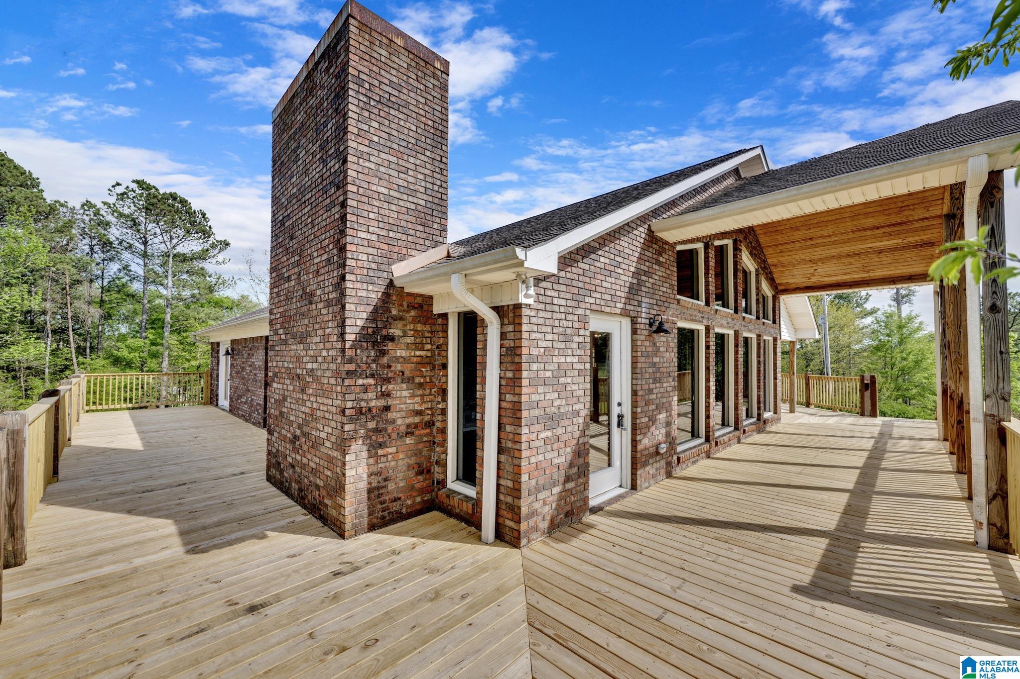 1553 COUNTY ROAD 5