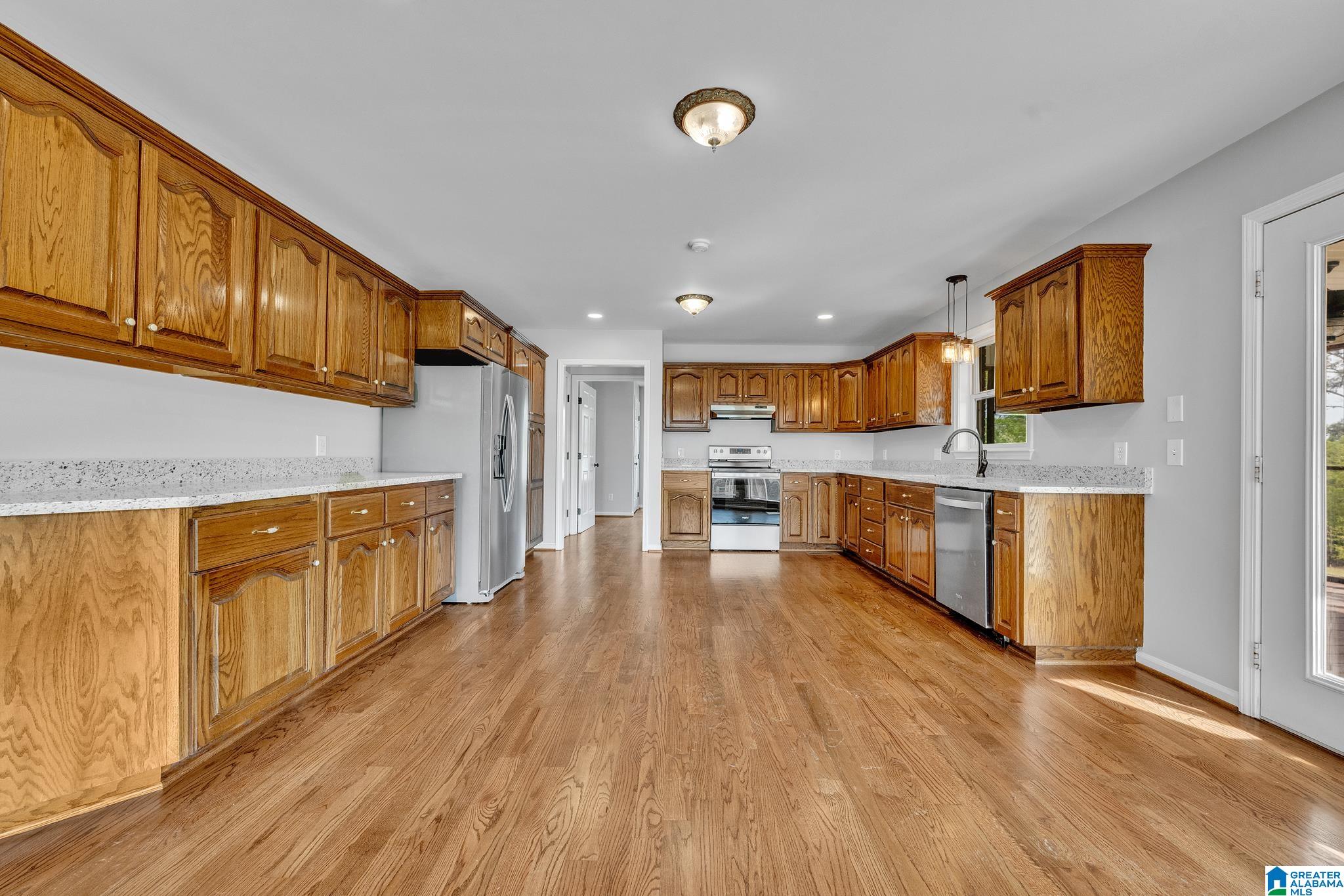 1553 COUNTY ROAD 5