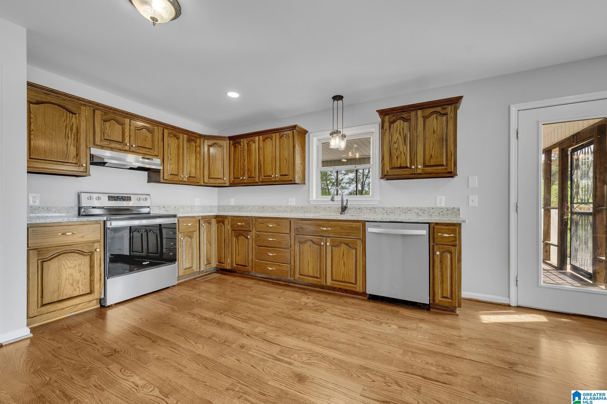 1553 COUNTY ROAD 5