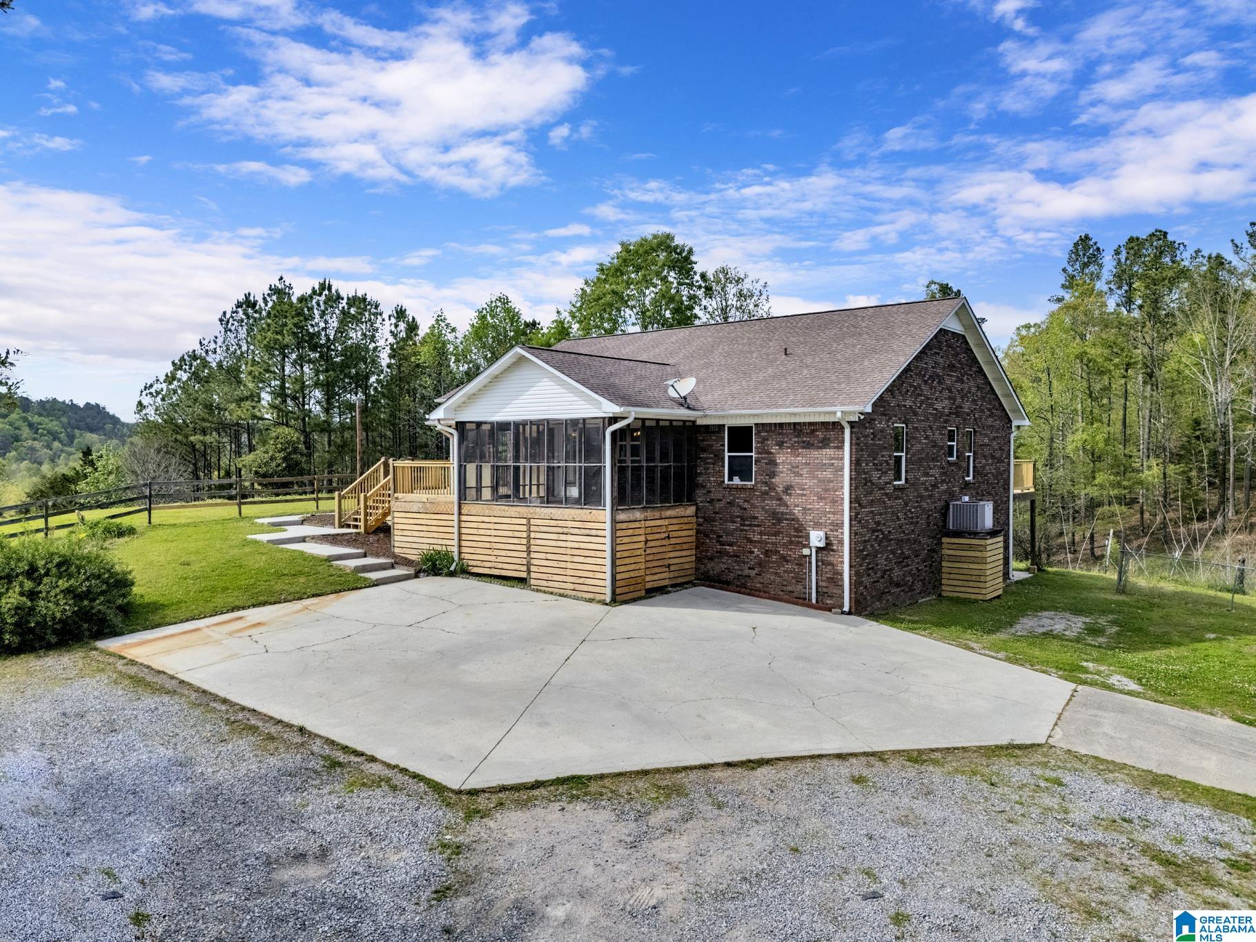 1553 COUNTY ROAD 5