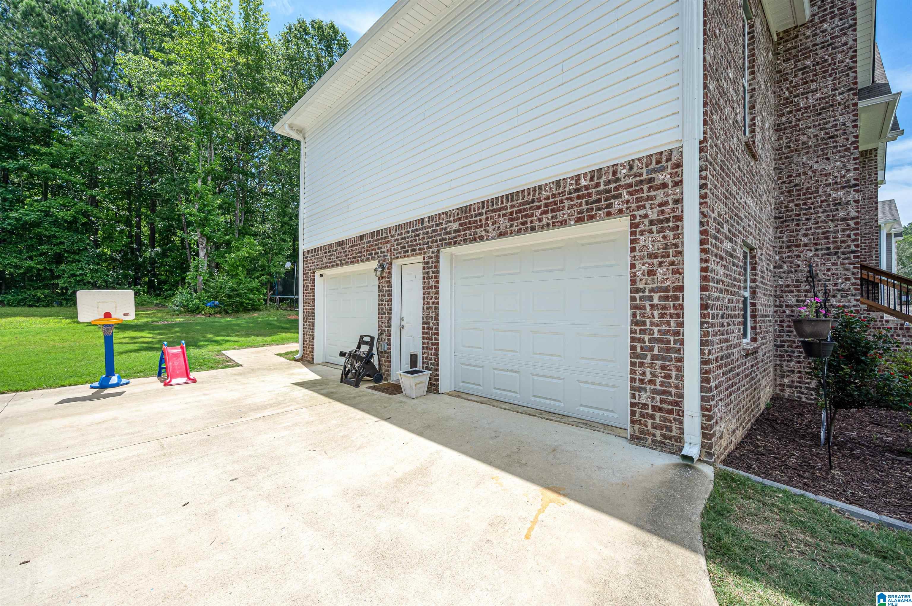 95 CEDAR BRANCH CIRCLE