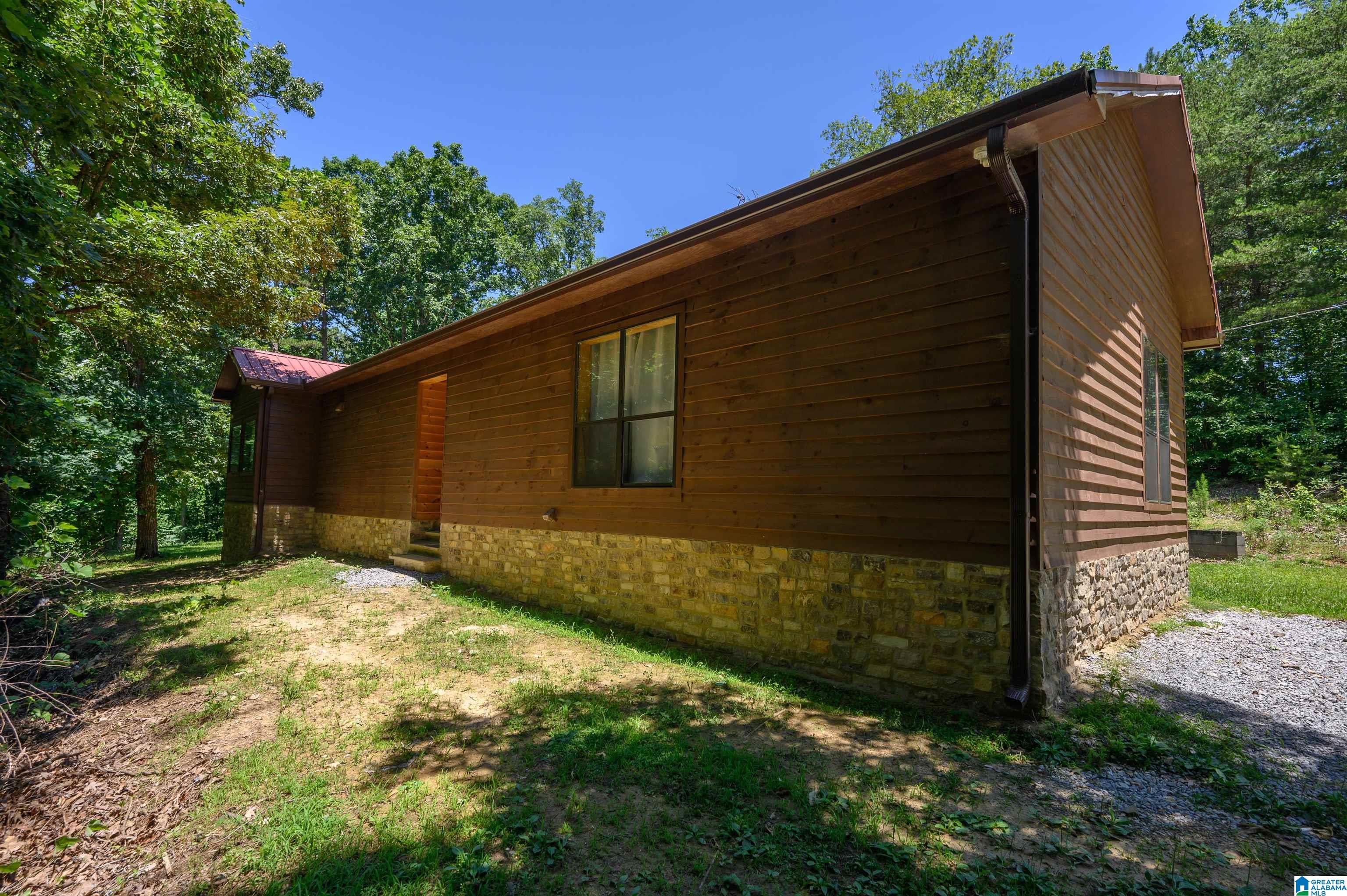 285 HIGHWAY 41