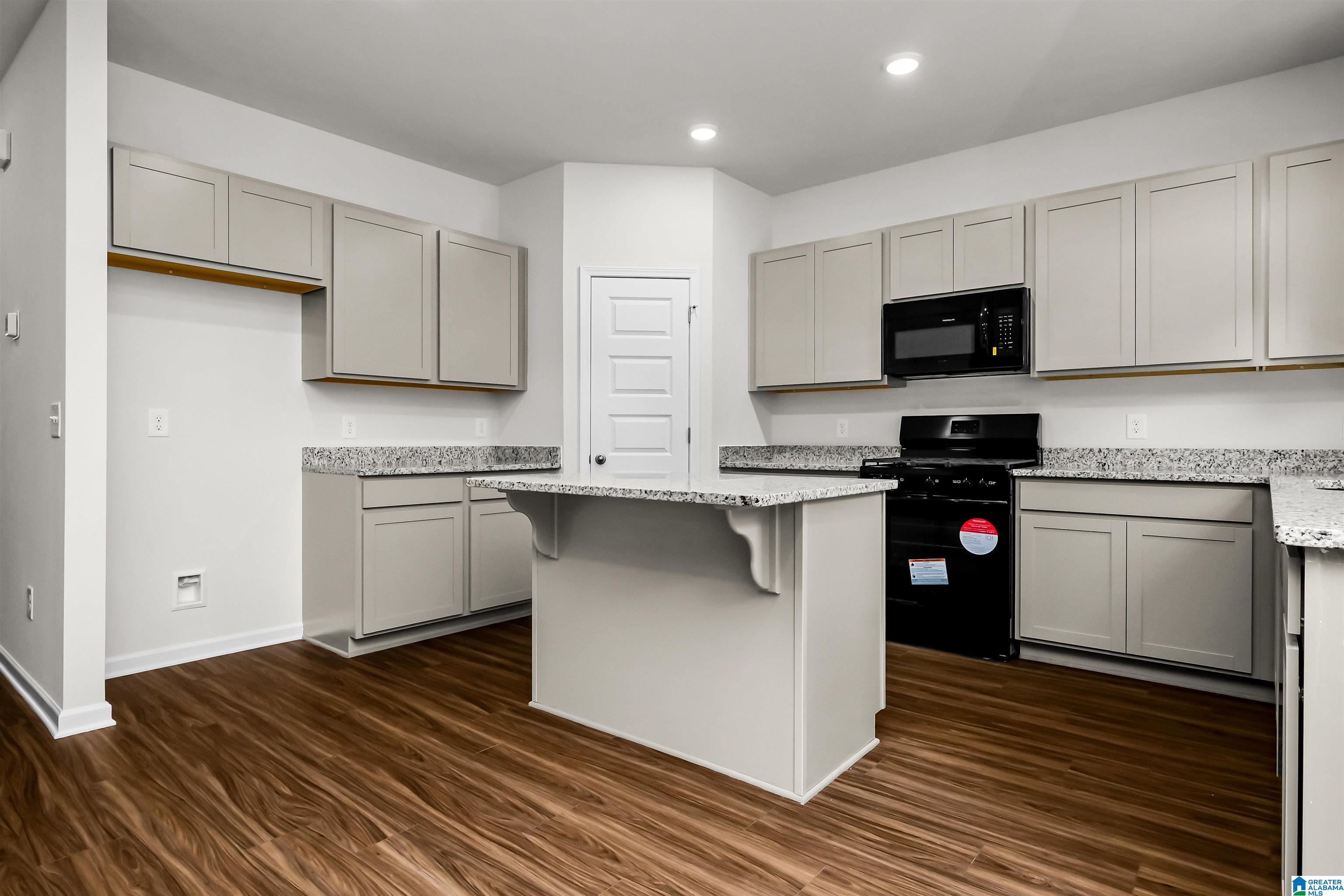 3288 PONDEROSA PARKWAY