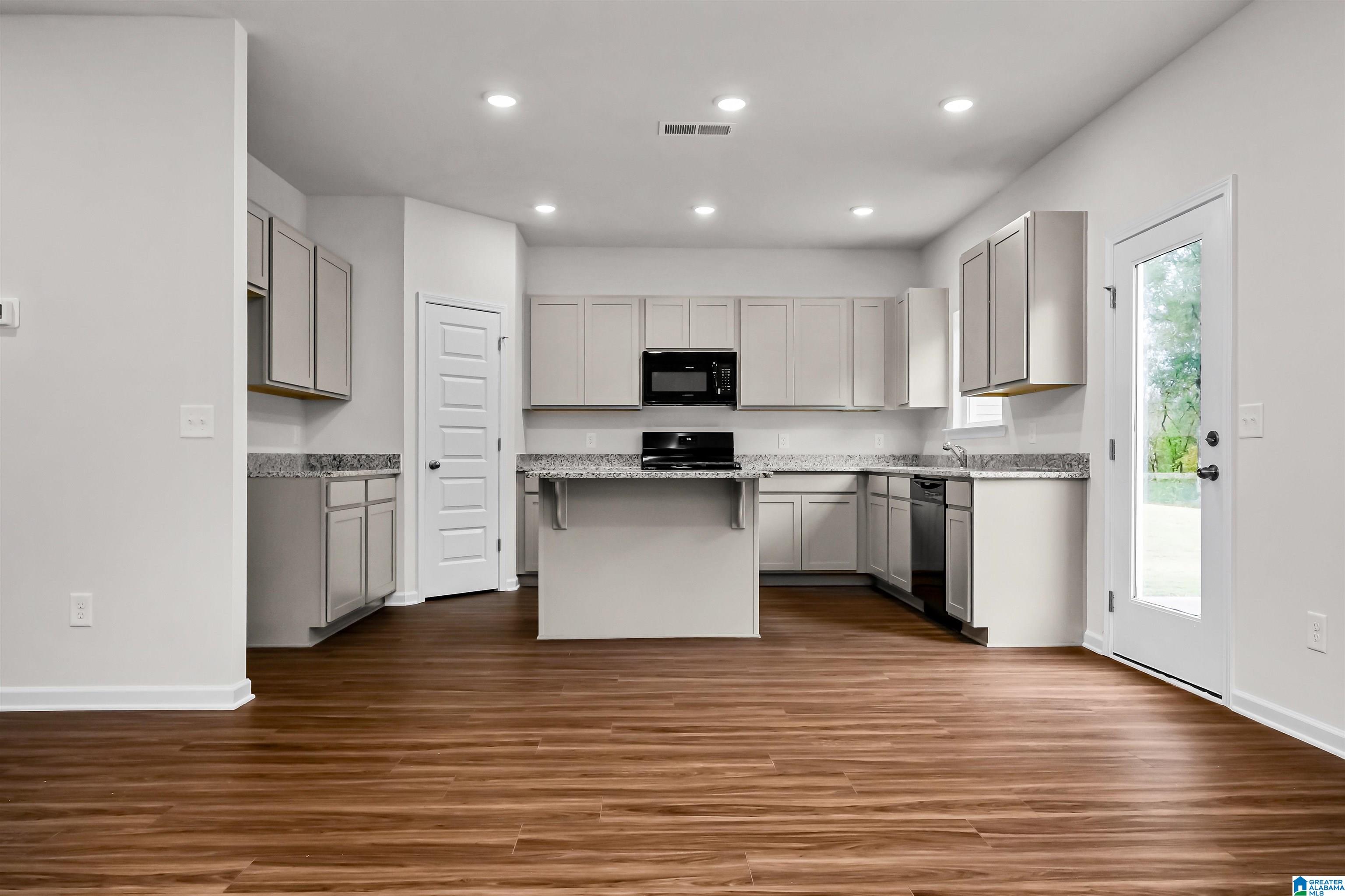 3288 PONDEROSA PARKWAY