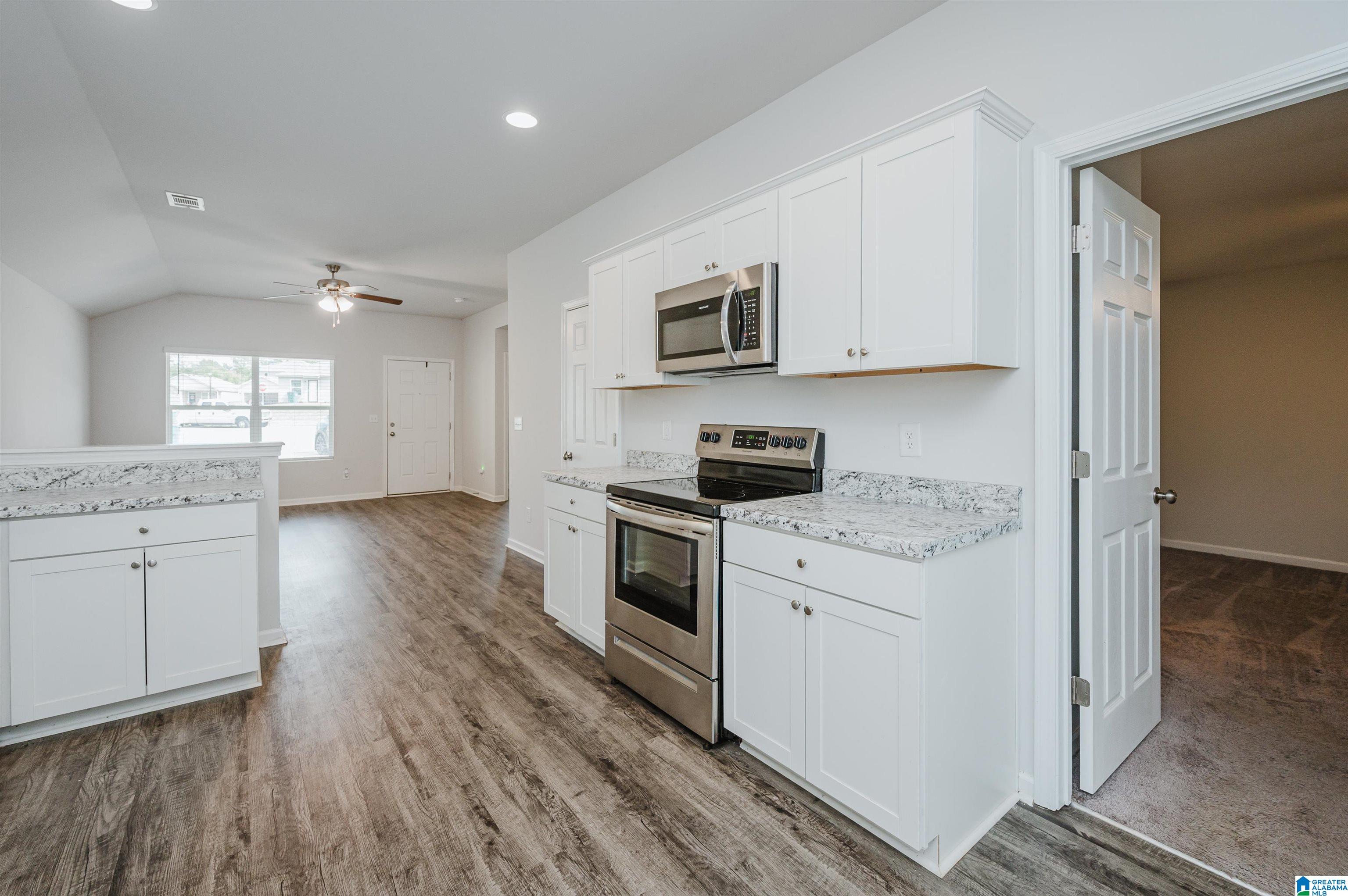 12653 WATERBURY COVE