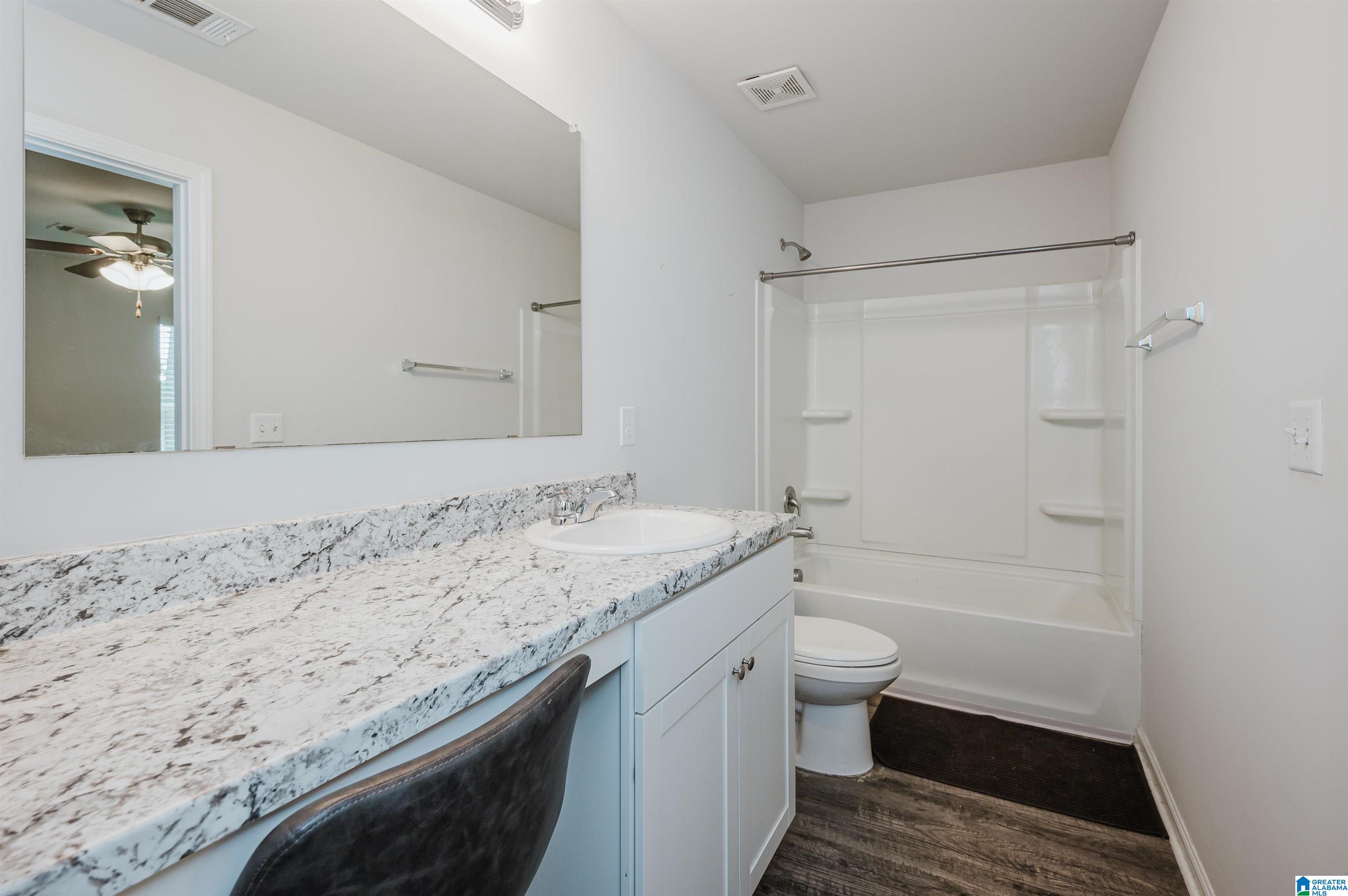 12653 WATERBURY COVE
