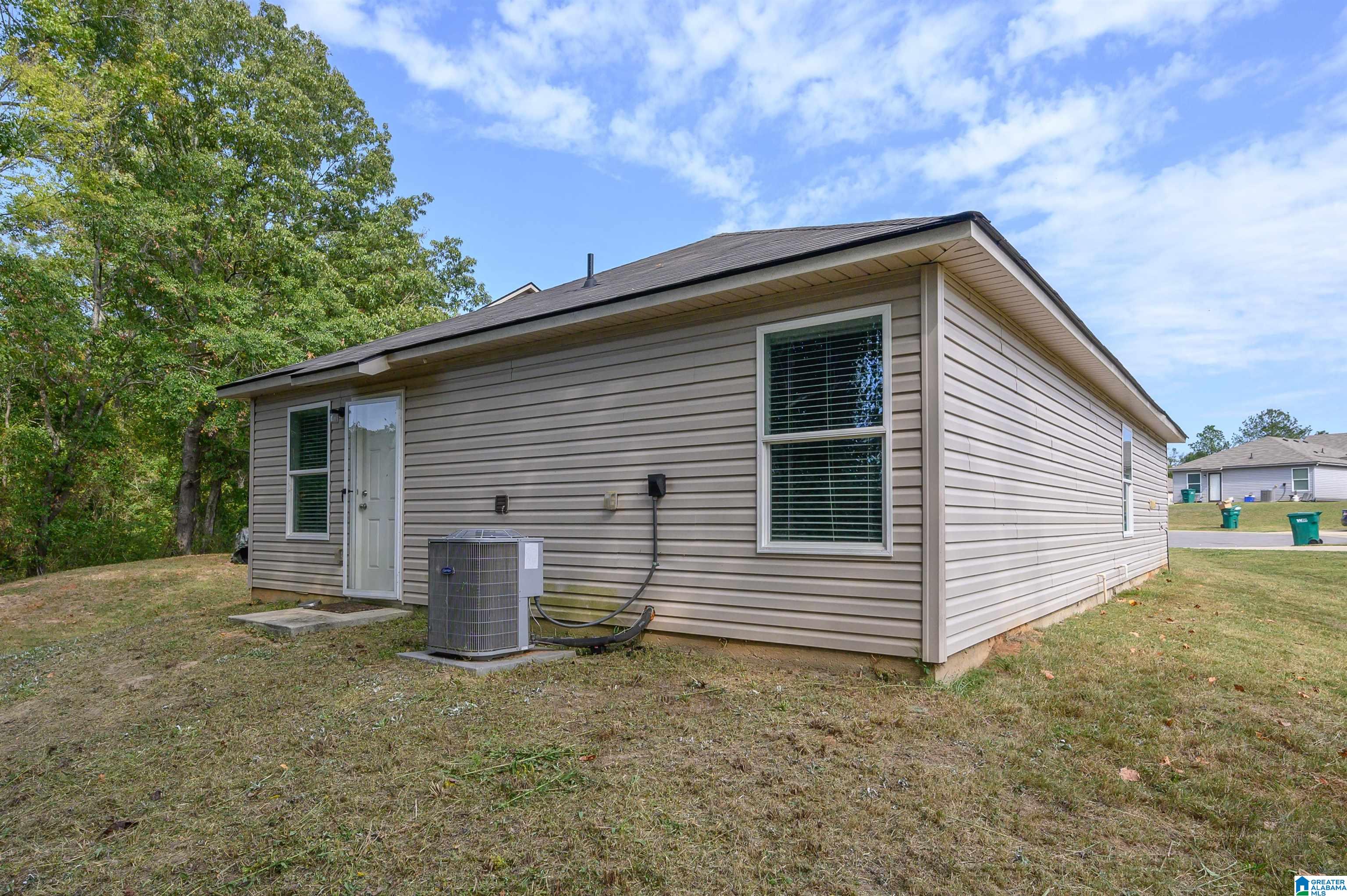 12653 WATERBURY COVE