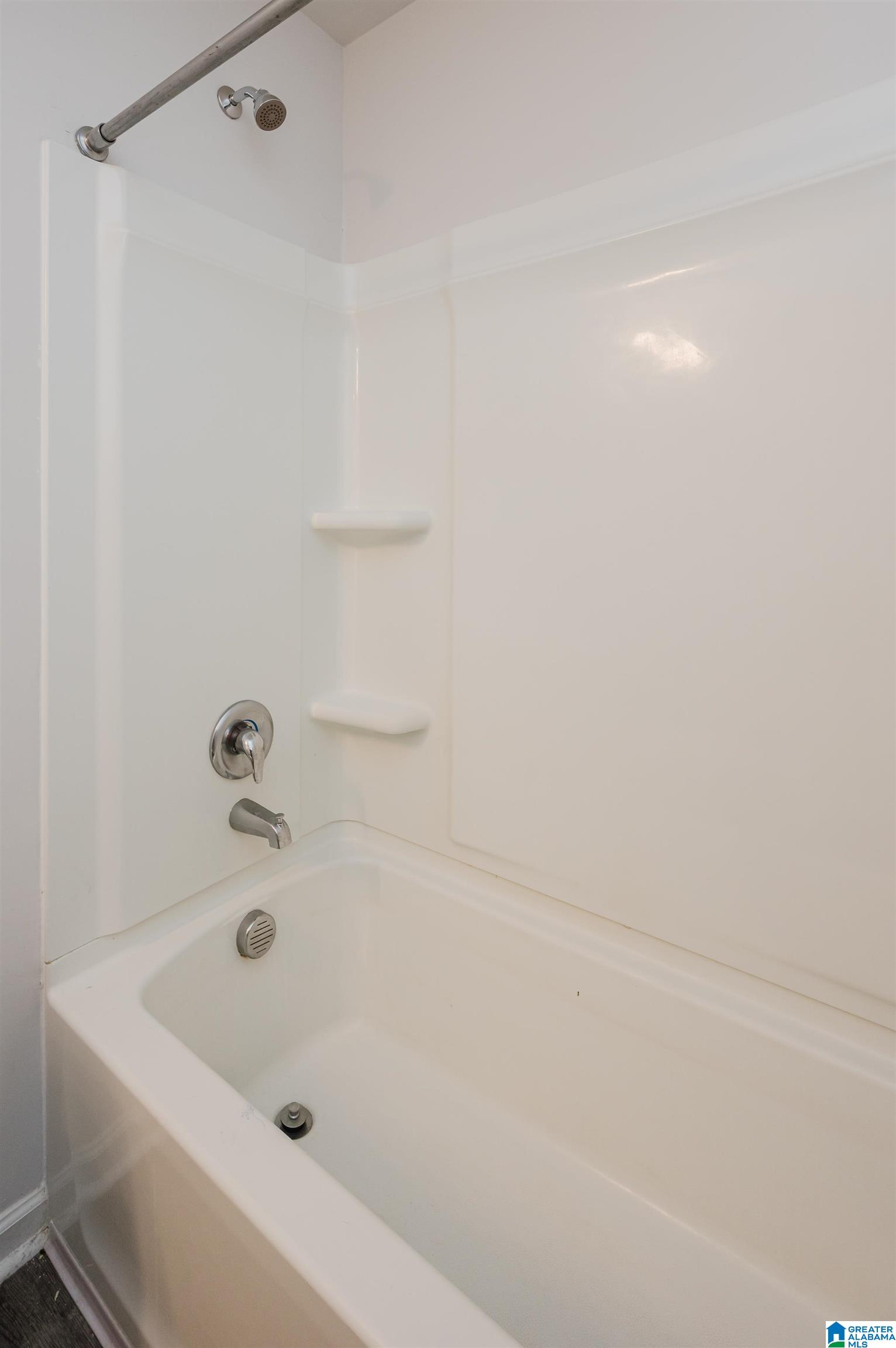 12653 WATERBURY COVE