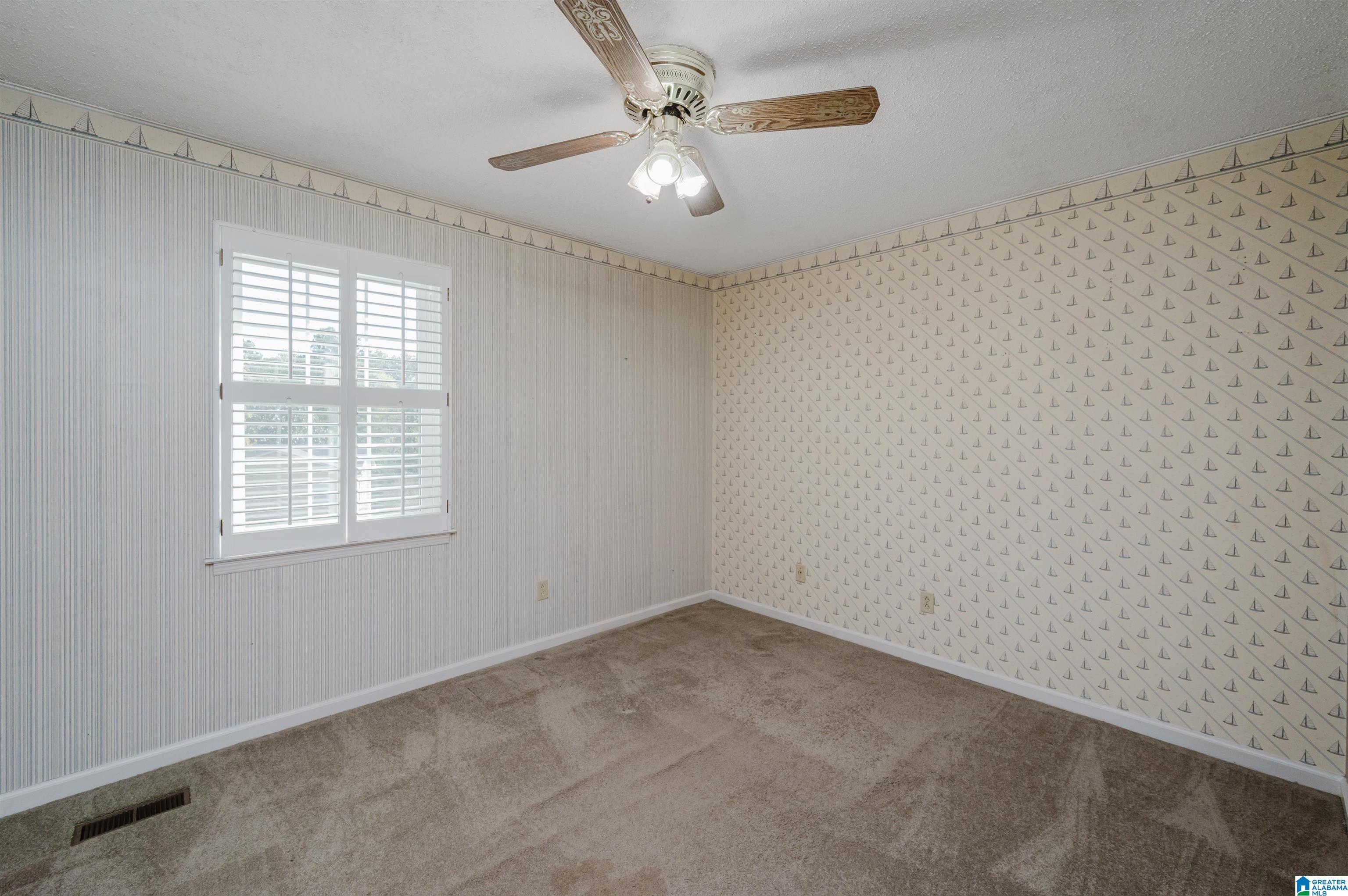5544 BALBOA COURT