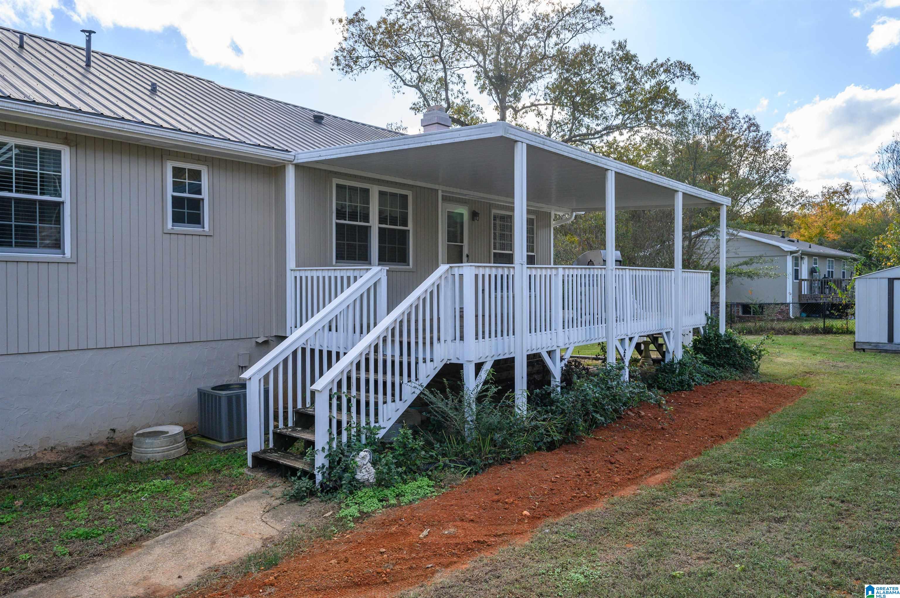 5544 BALBOA COURT