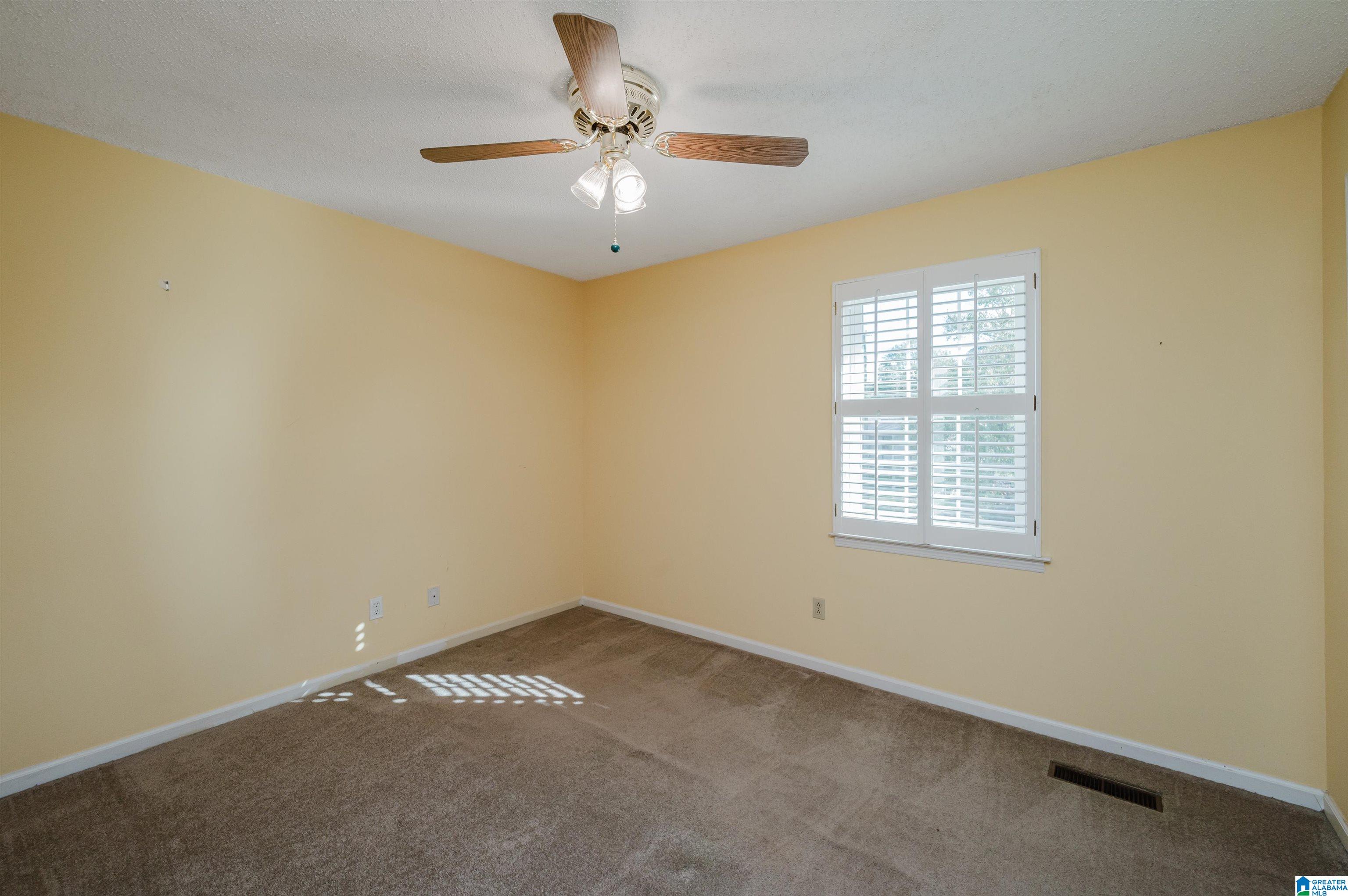 5544 BALBOA COURT