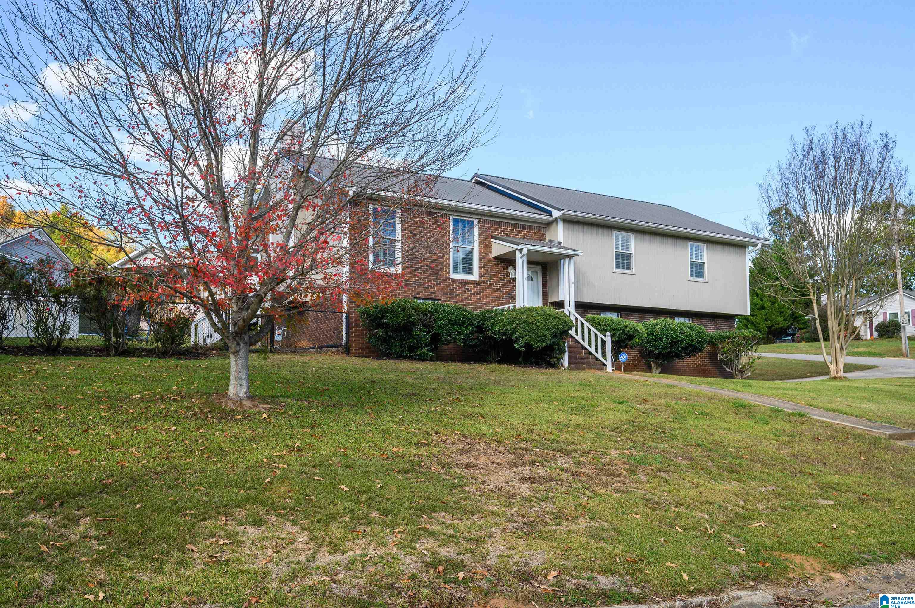 5544 BALBOA COURT