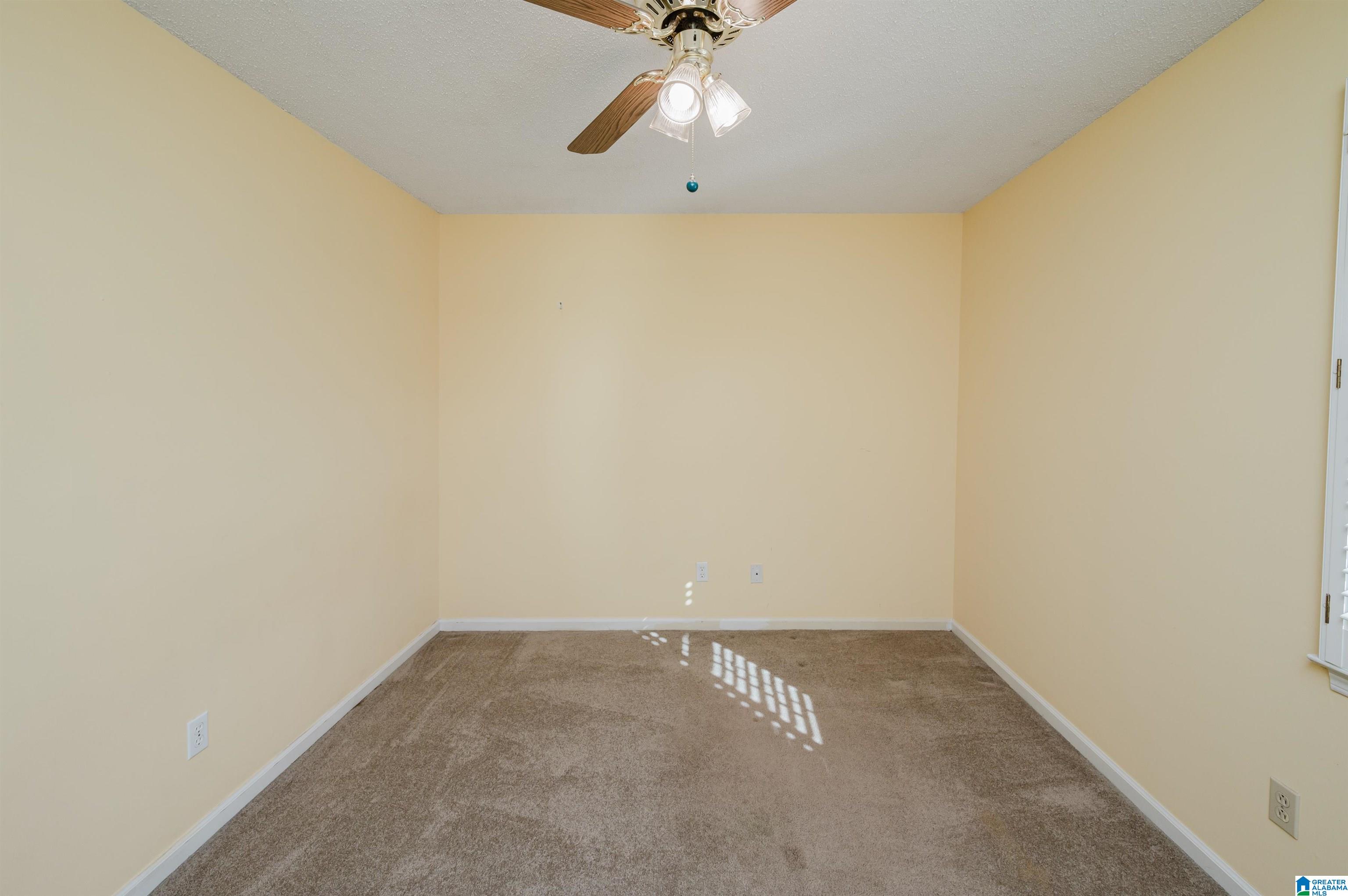 5544 BALBOA COURT