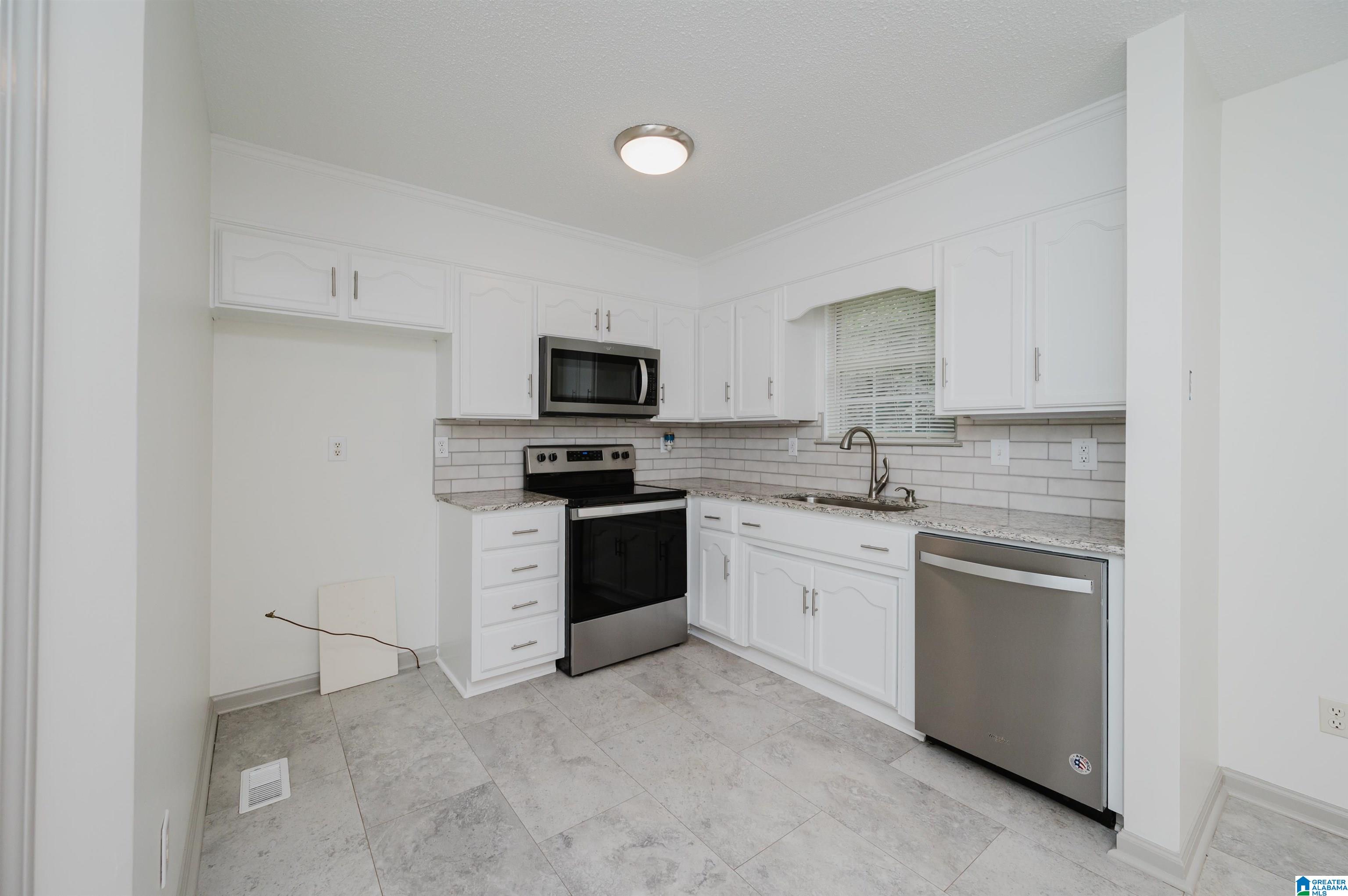 1707 BONE DRY ROAD