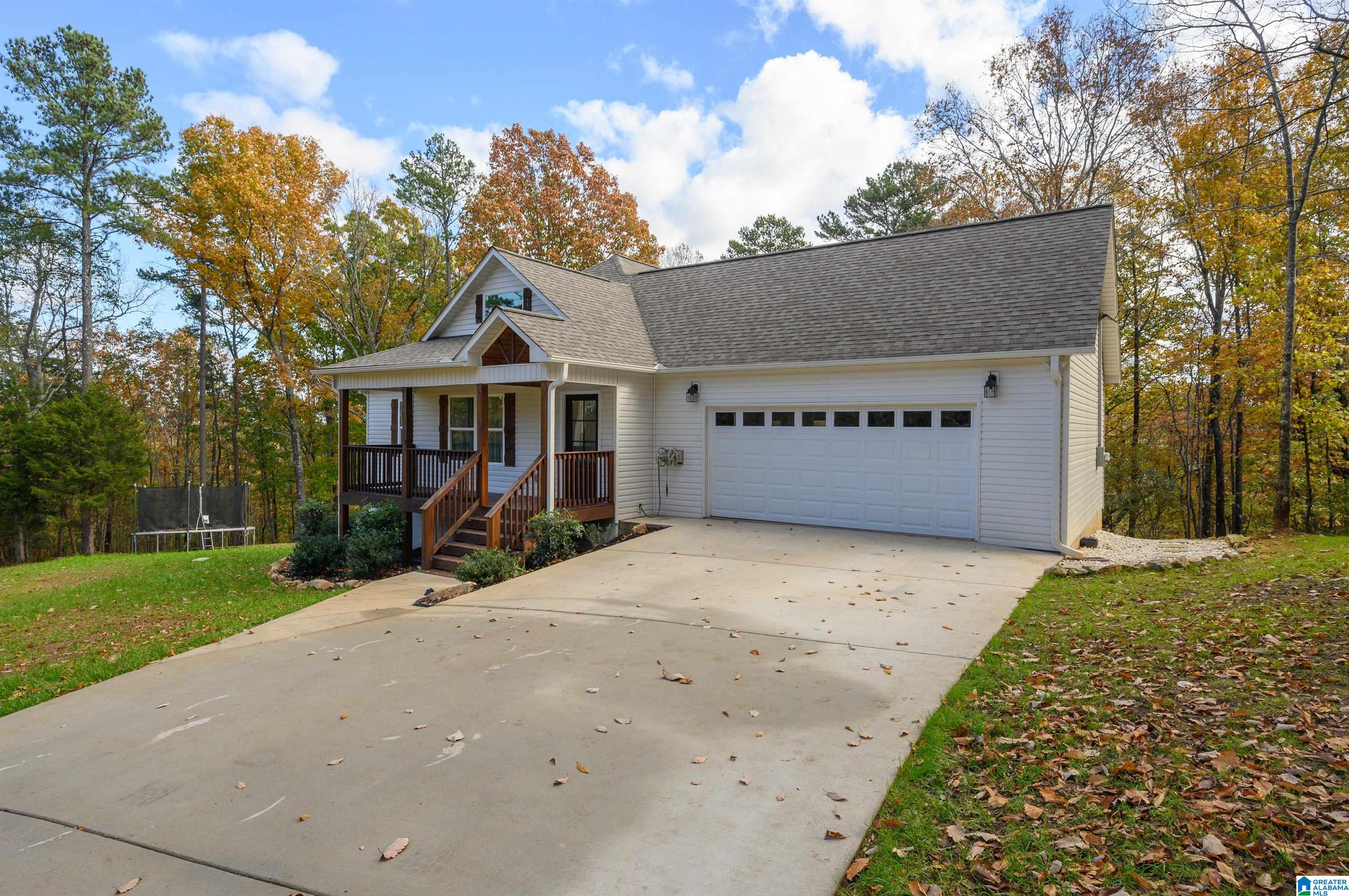 893 COUNTRY ROAD
