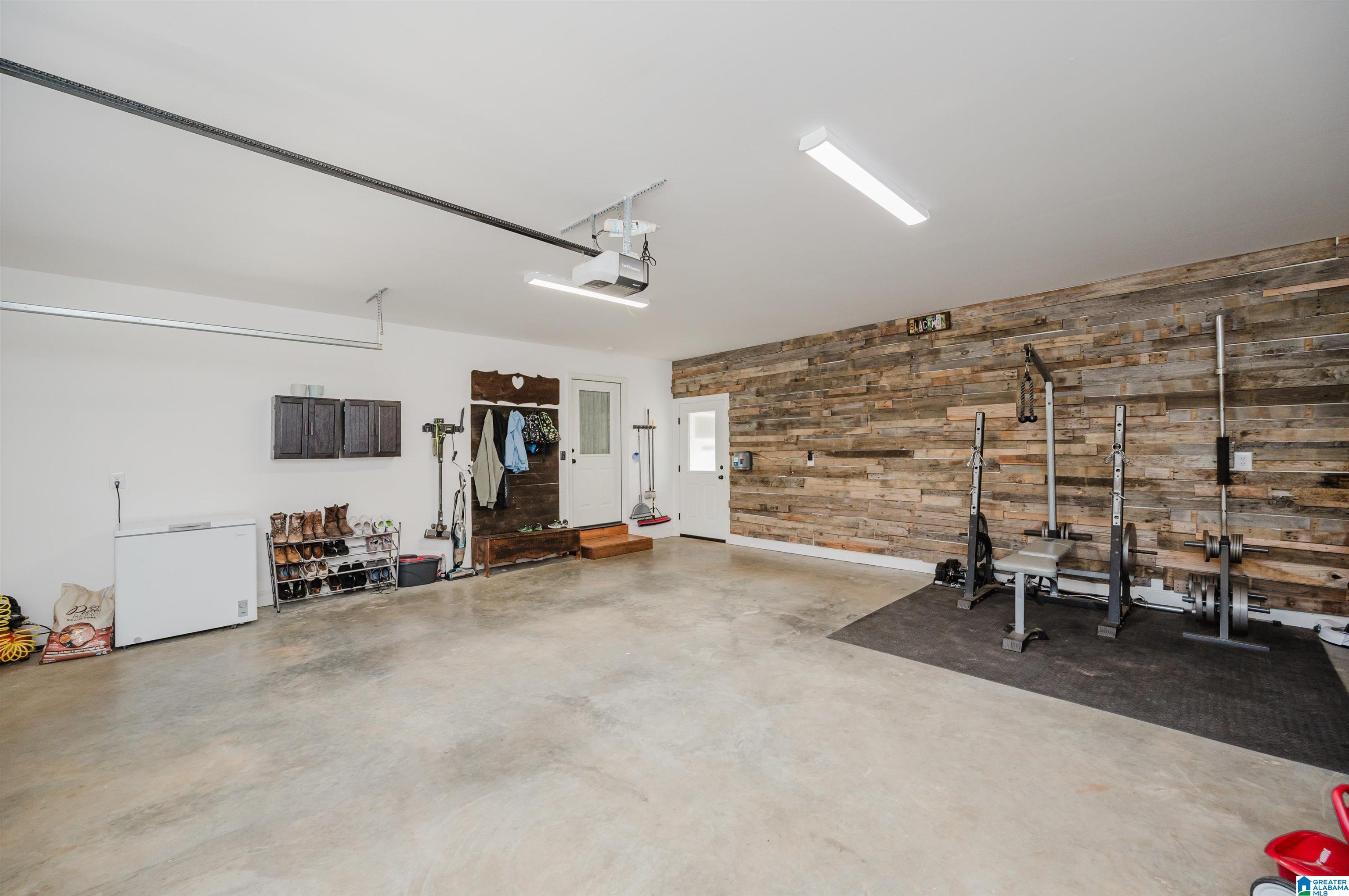 893 COUNTRY ROAD
