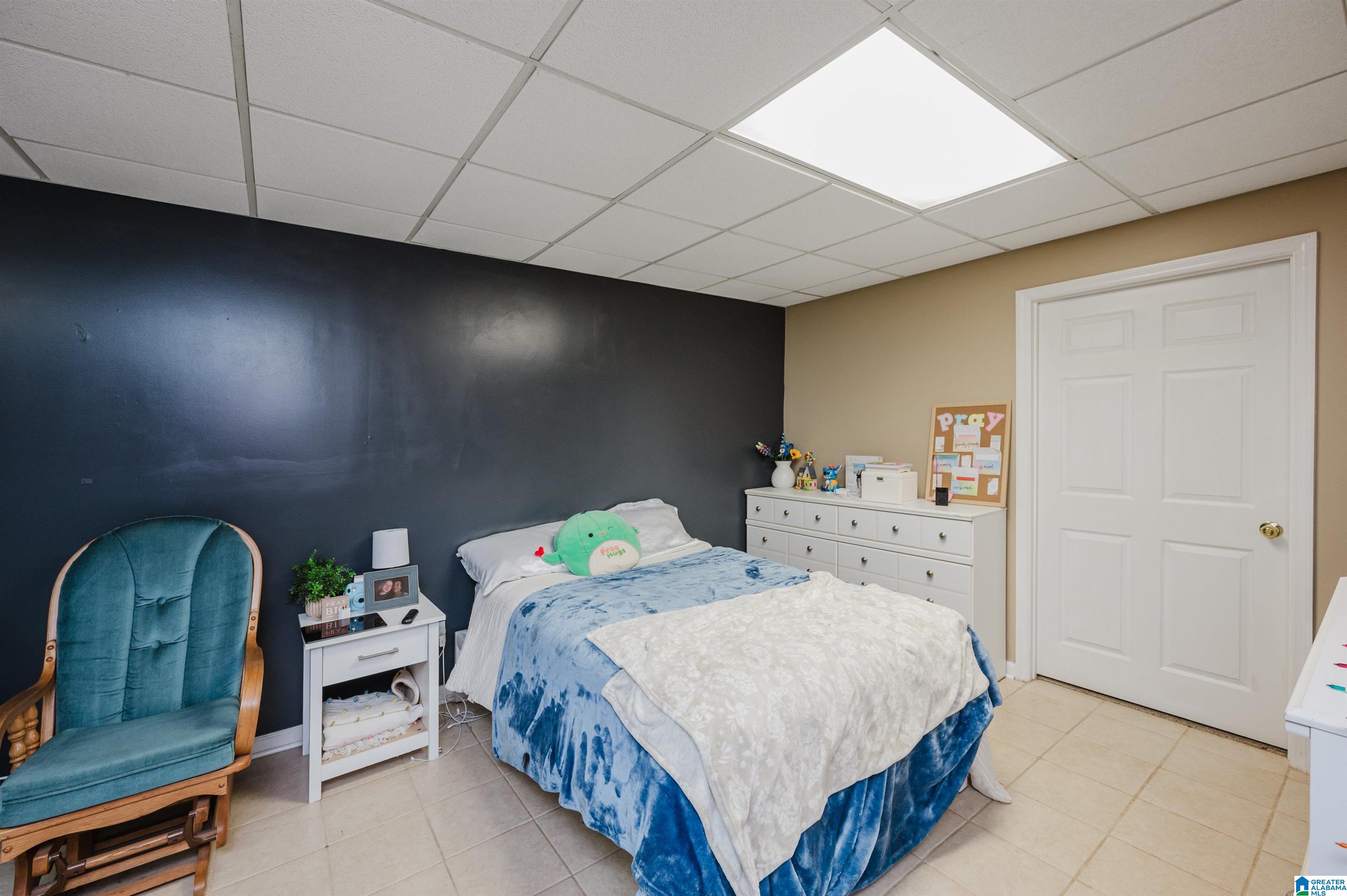 2700 WINDWOOD DRIVE