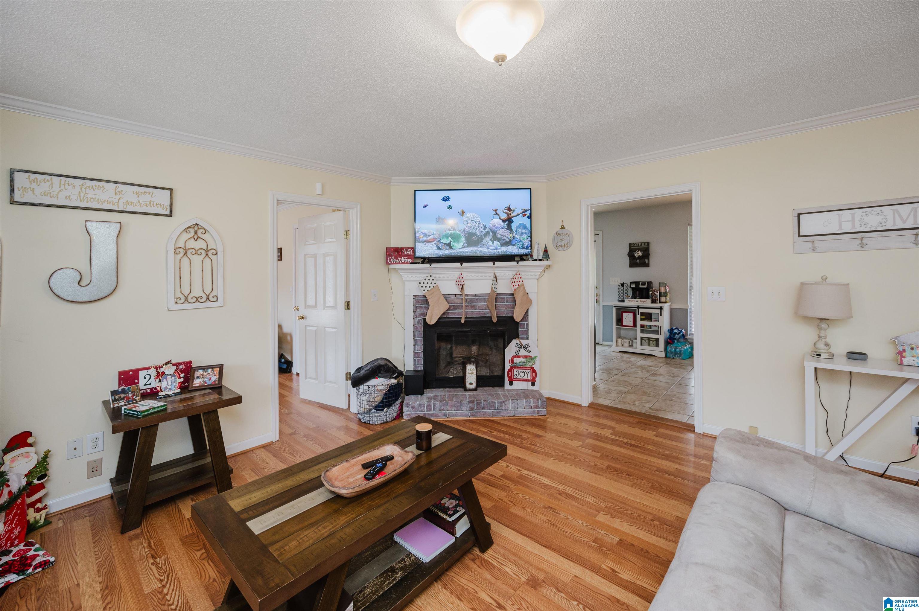 2700 WINDWOOD DRIVE