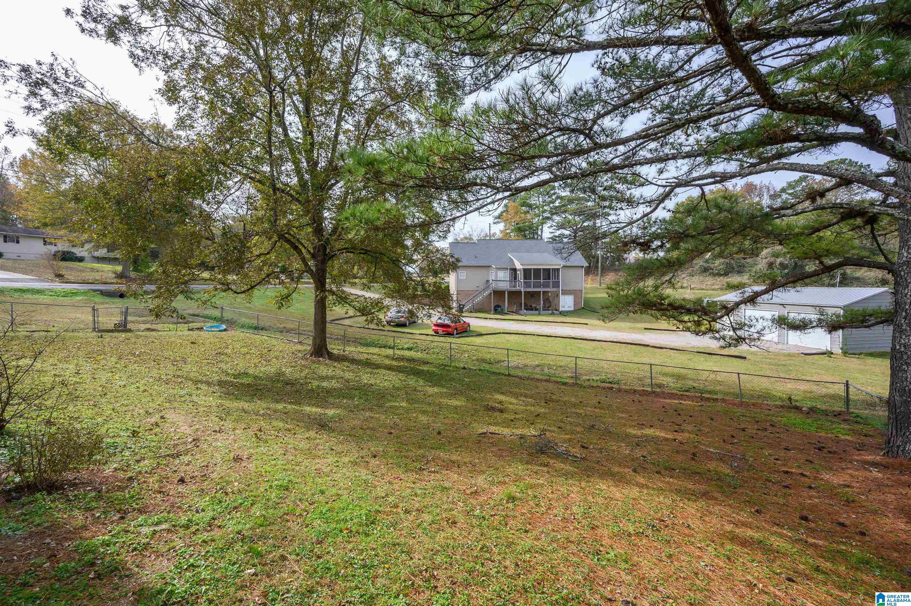 2700 WINDWOOD DRIVE