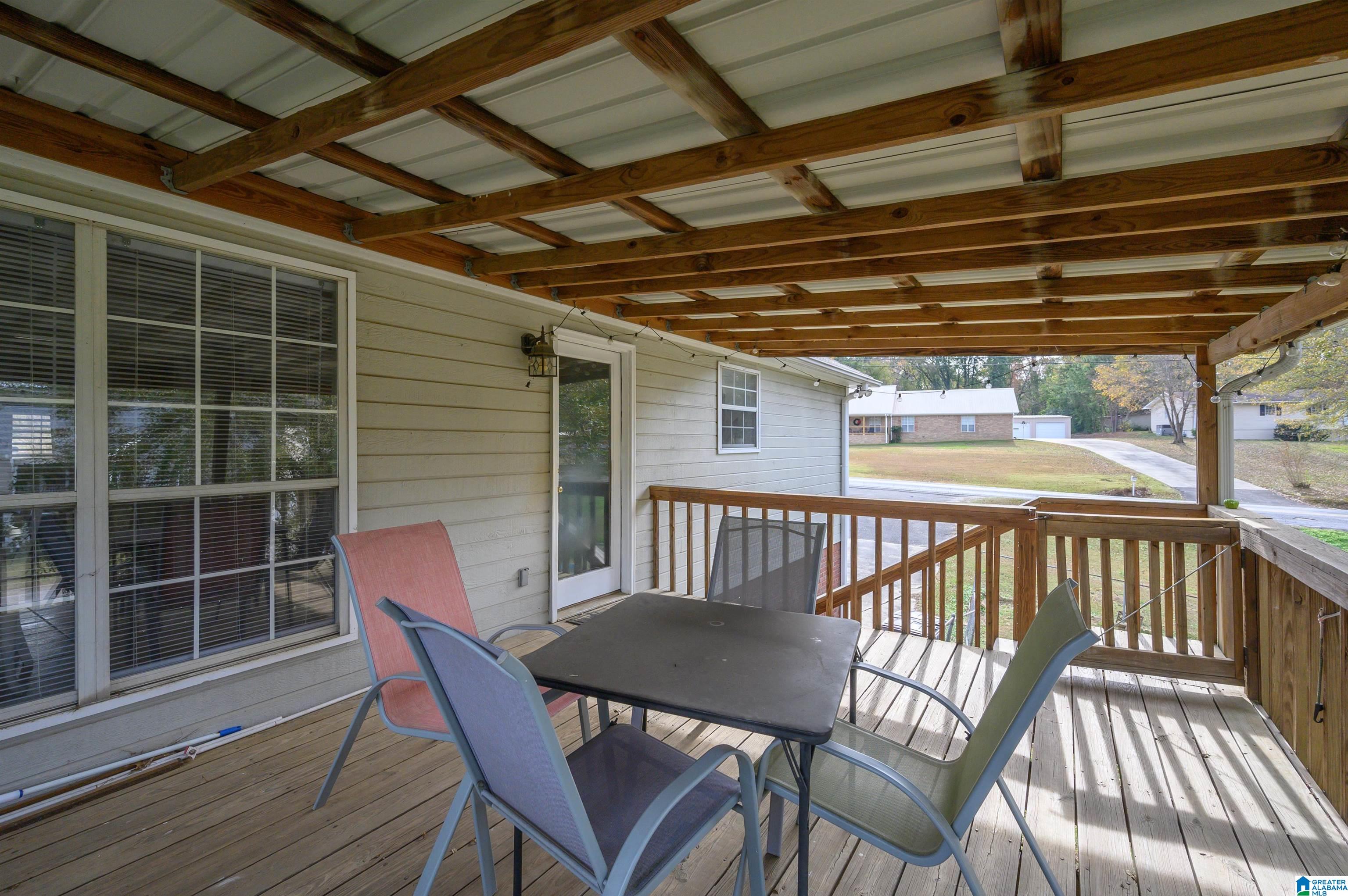 2700 WINDWOOD DRIVE