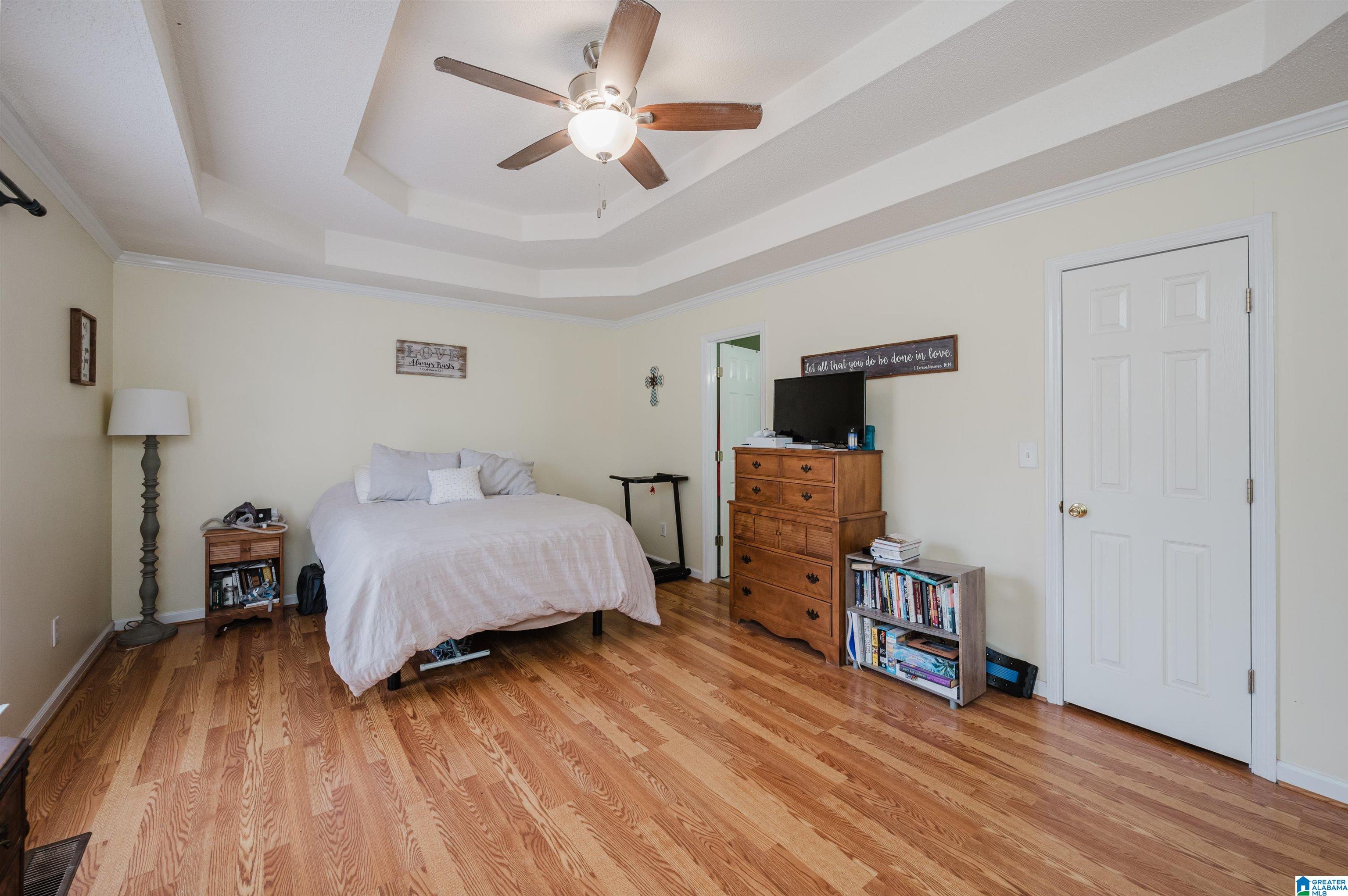 2700 WINDWOOD DRIVE