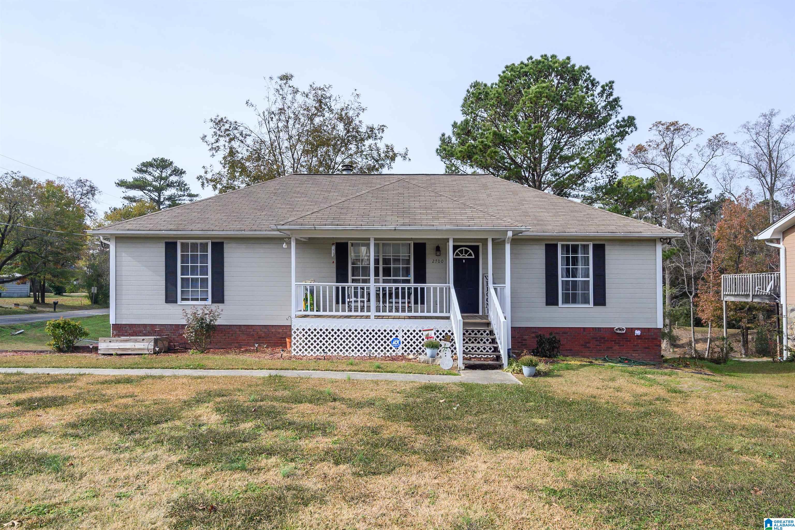 2700 WINDWOOD DRIVE
