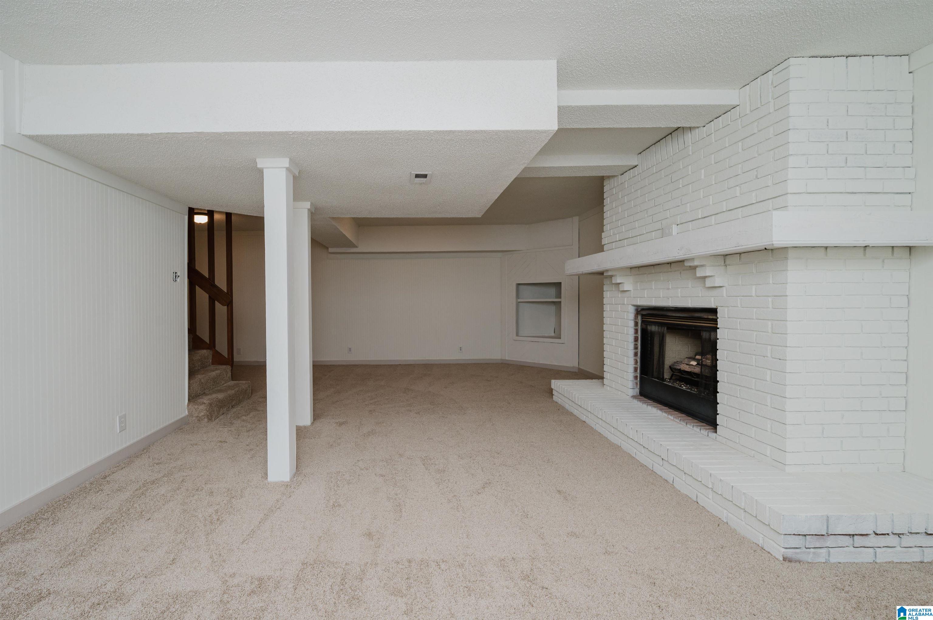 8616 DRIFTWOOD DRIVE