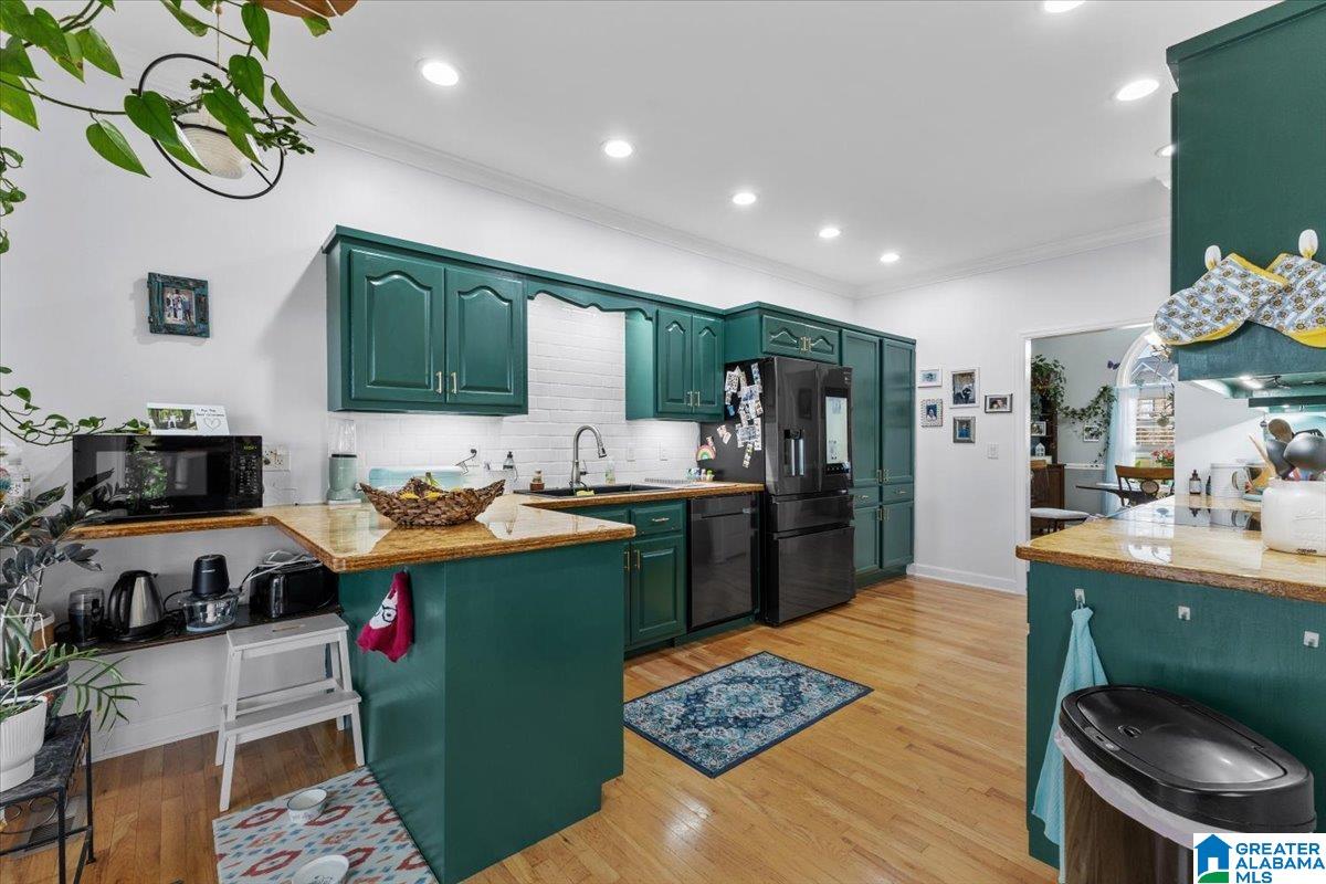 354 ORCHARD CIRCLE