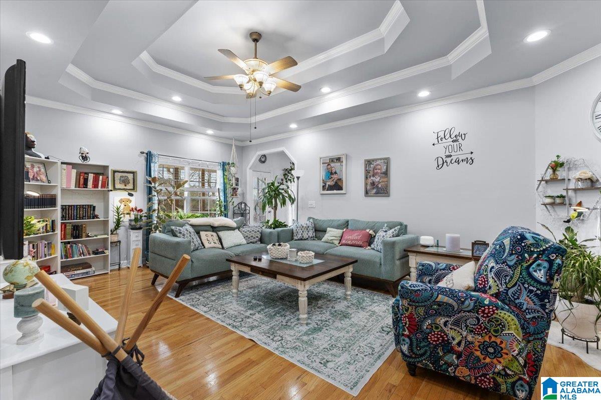 354 ORCHARD CIRCLE