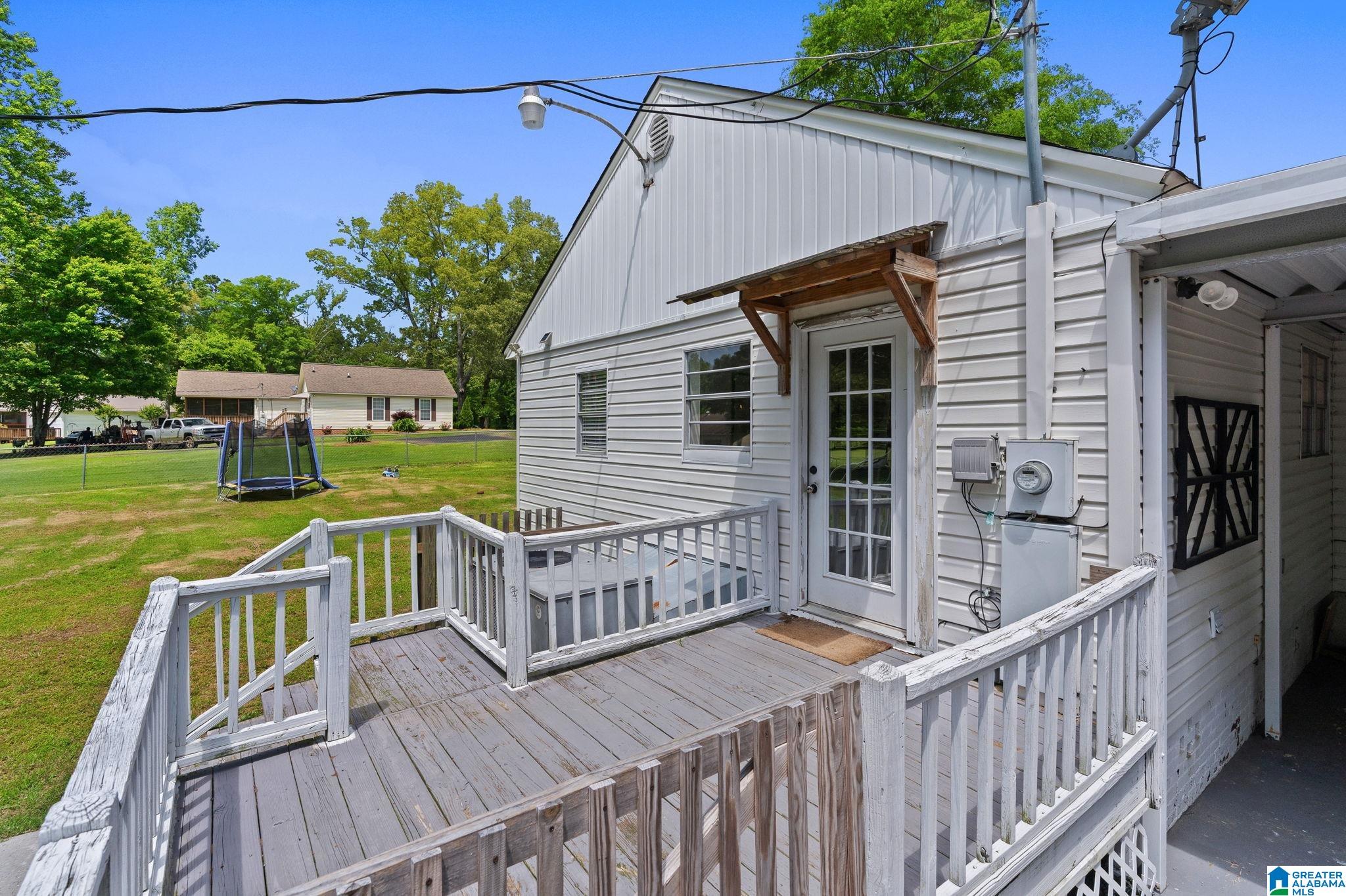 5200 SUTHERLAND ROAD