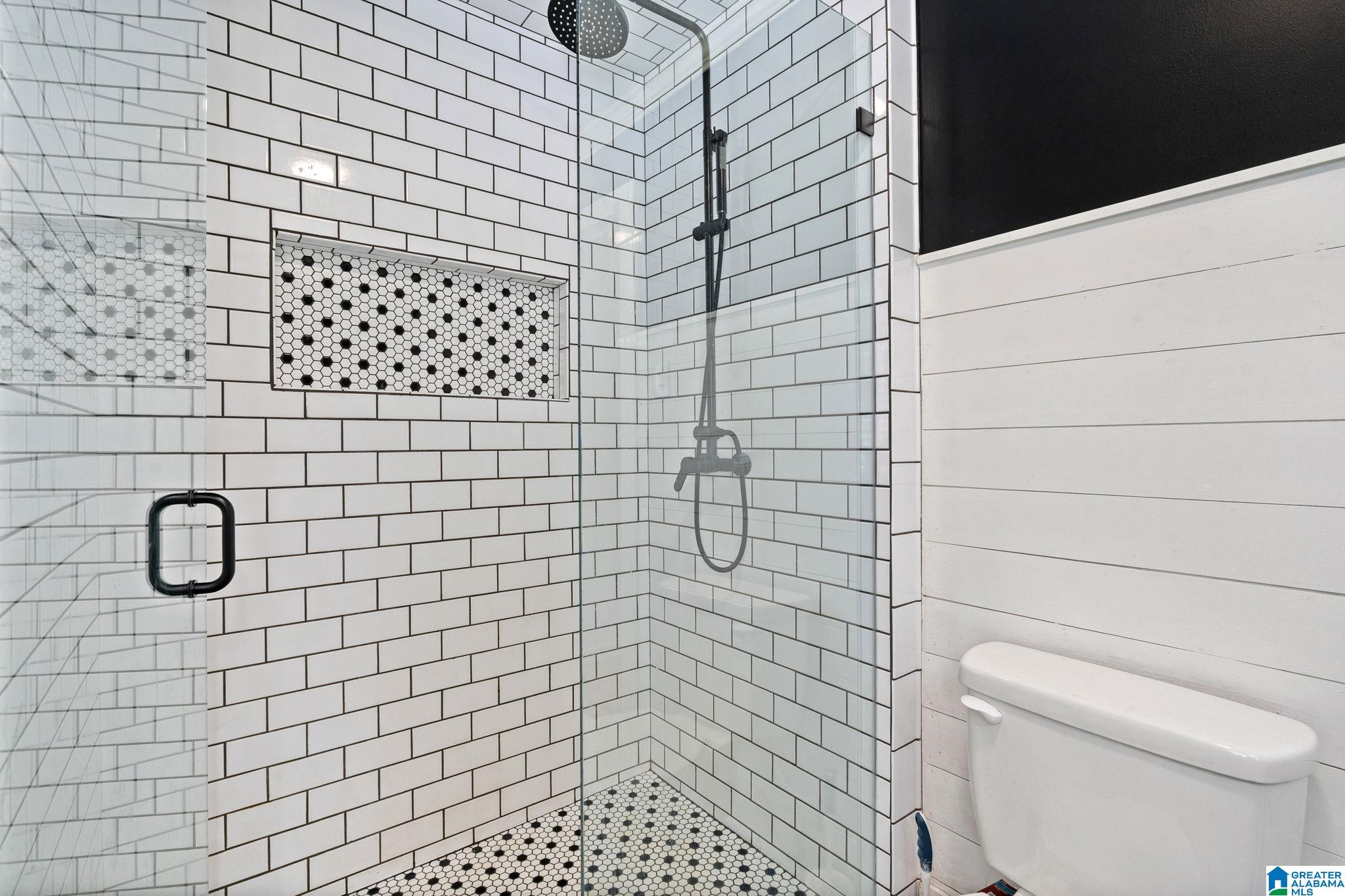 5200 SUTHERLAND ROAD