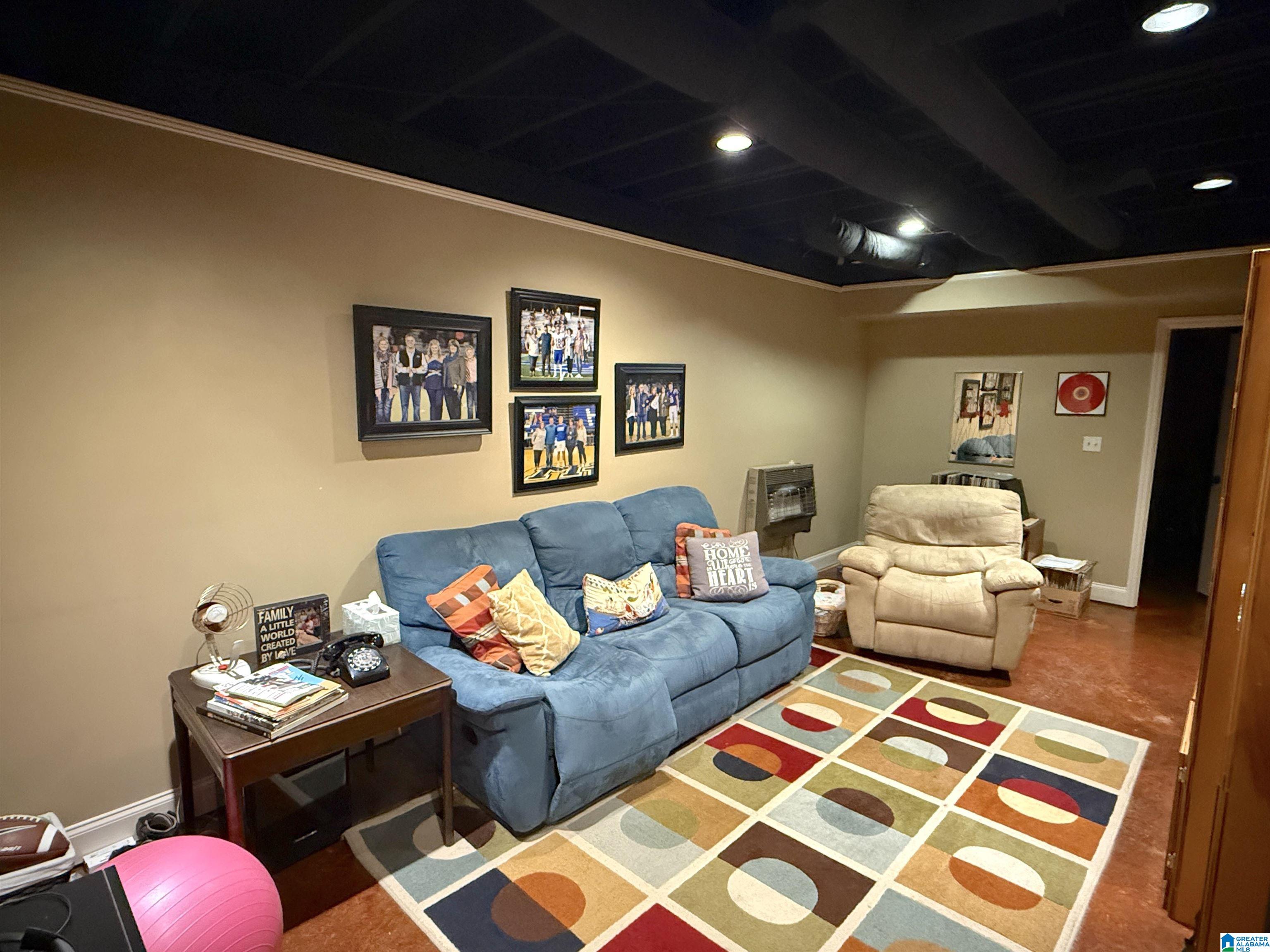 9455 AMBROSE LANE