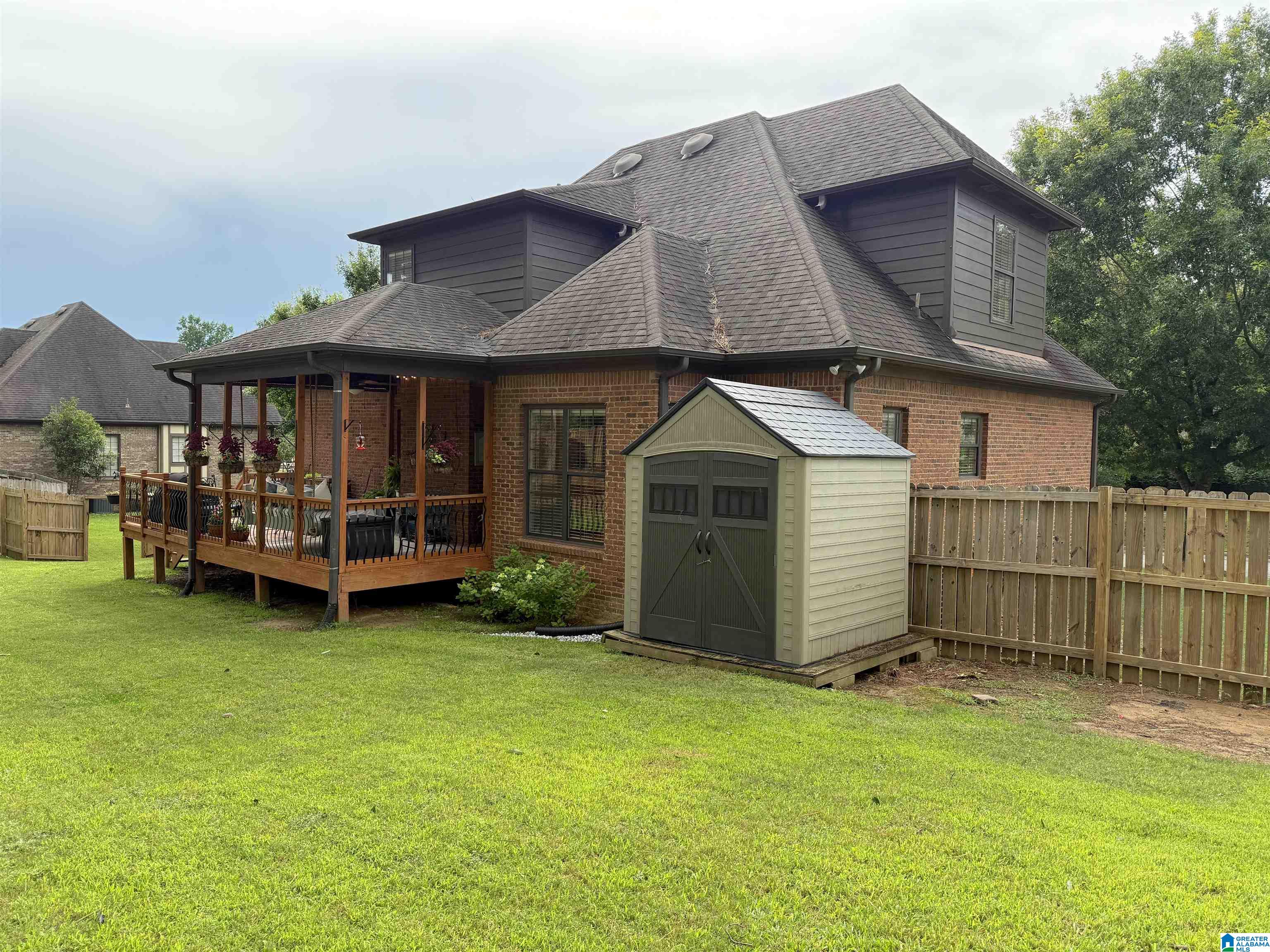 9455 AMBROSE LANE