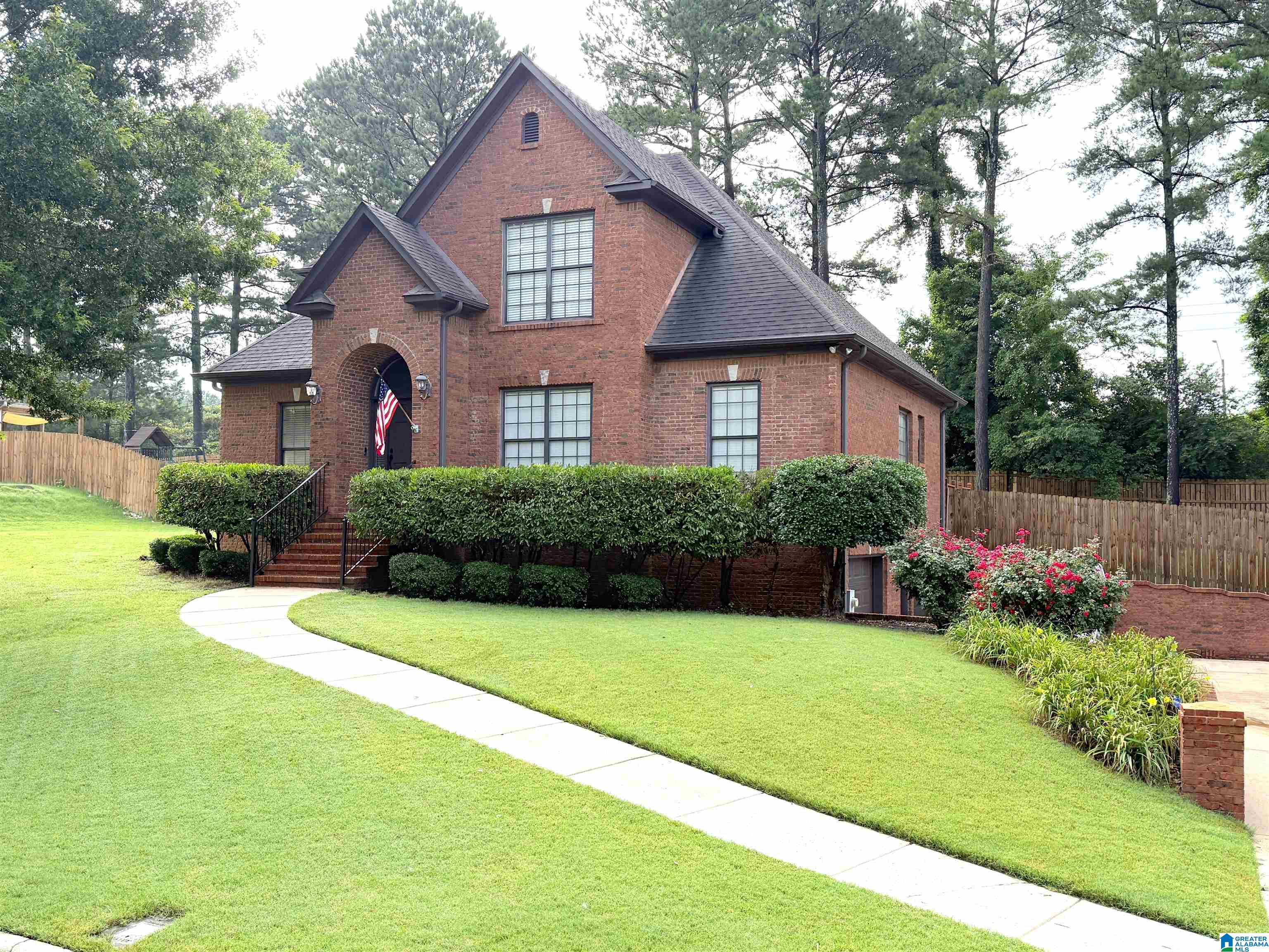 9455 AMBROSE LANE