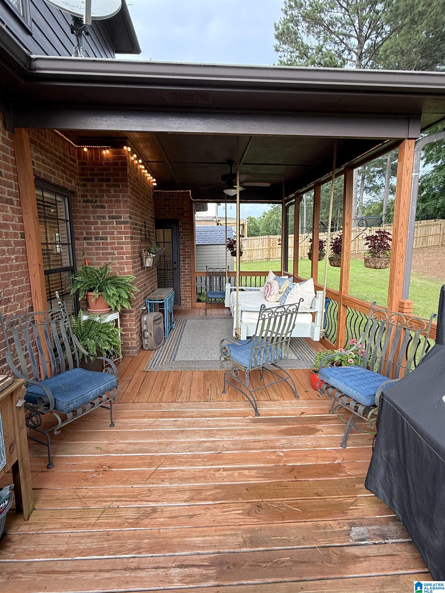 9455 AMBROSE LANE
