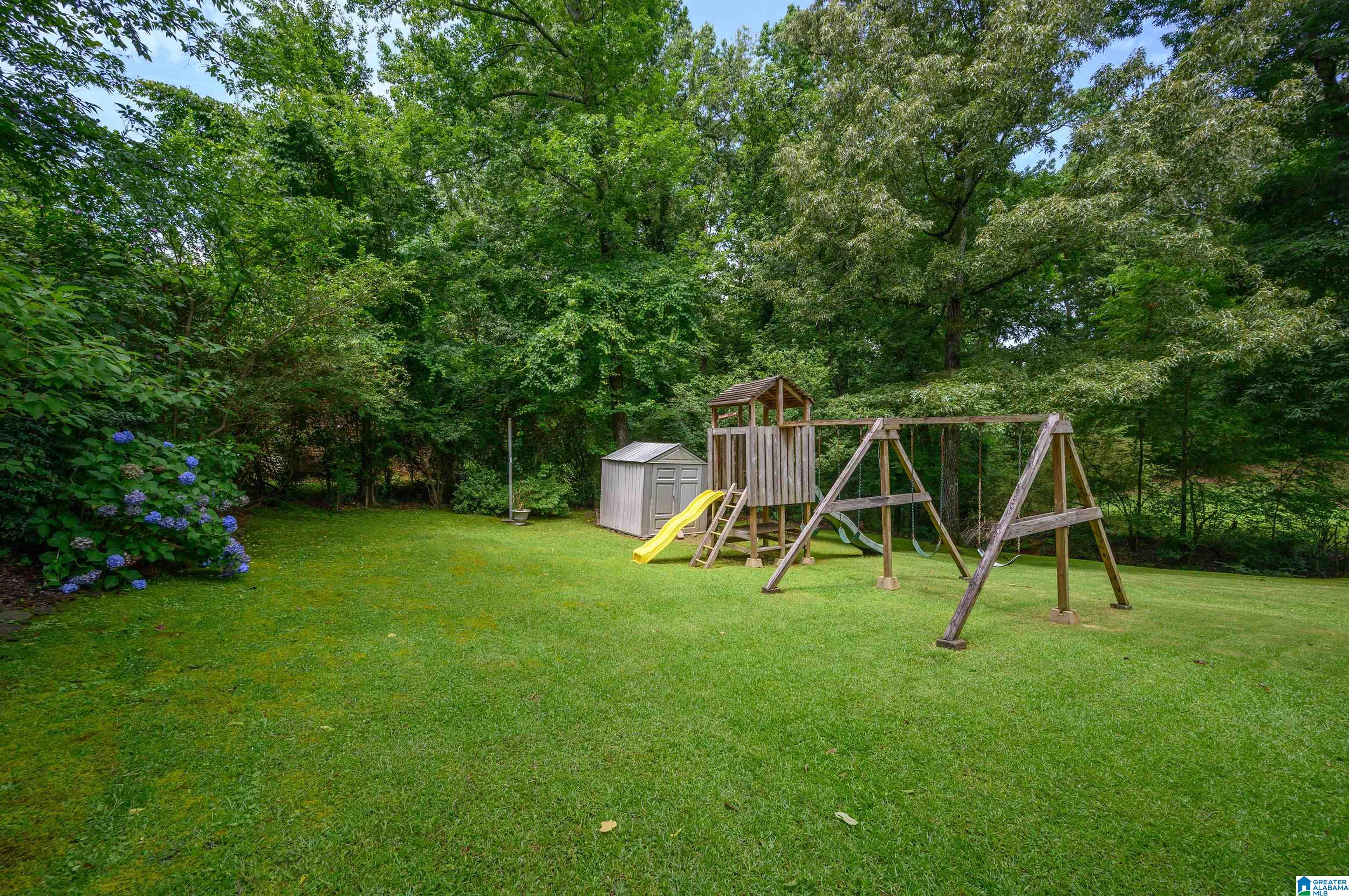 3204 WAXBERRY LANE