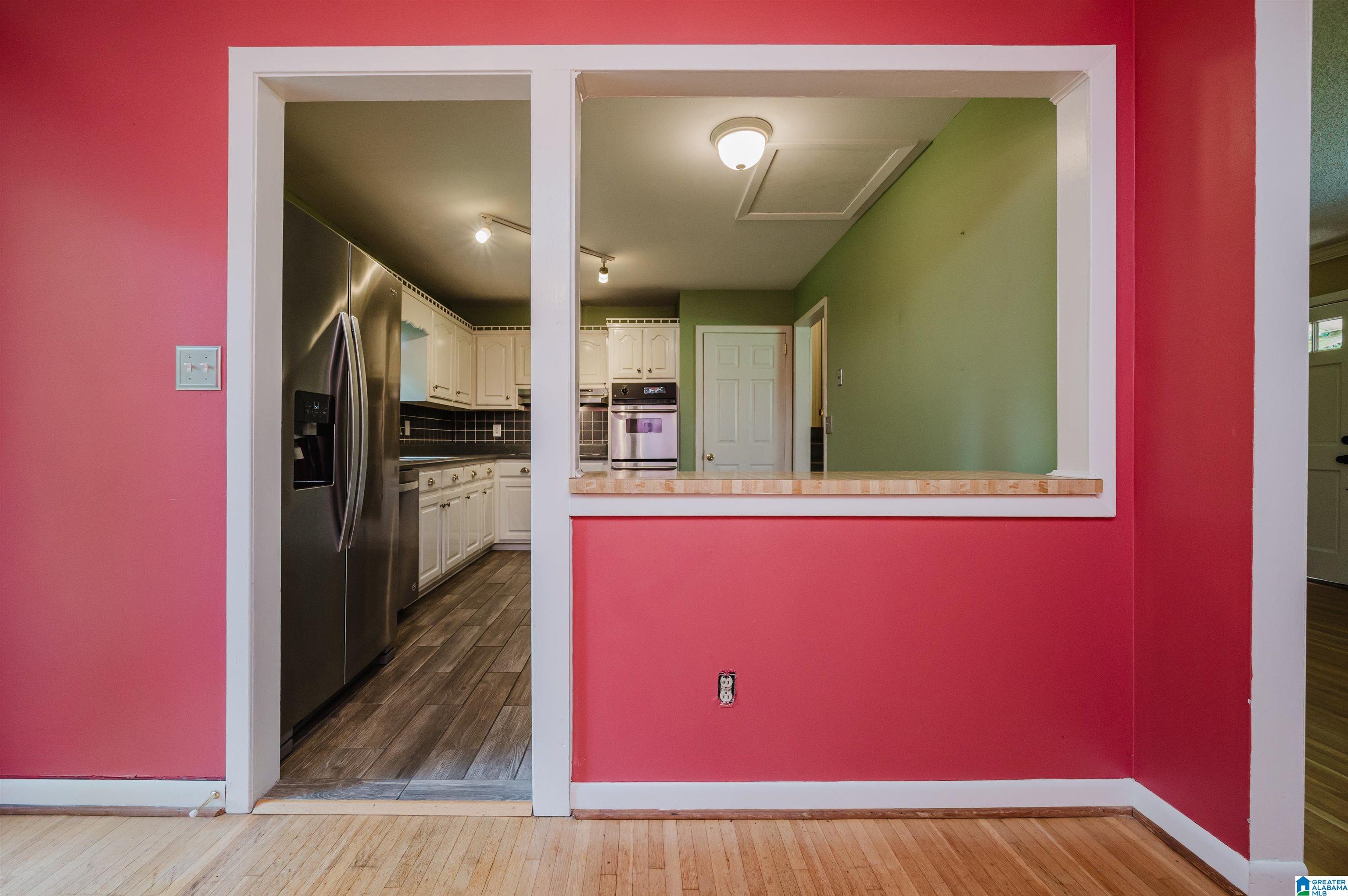 3204 WAXBERRY LANE