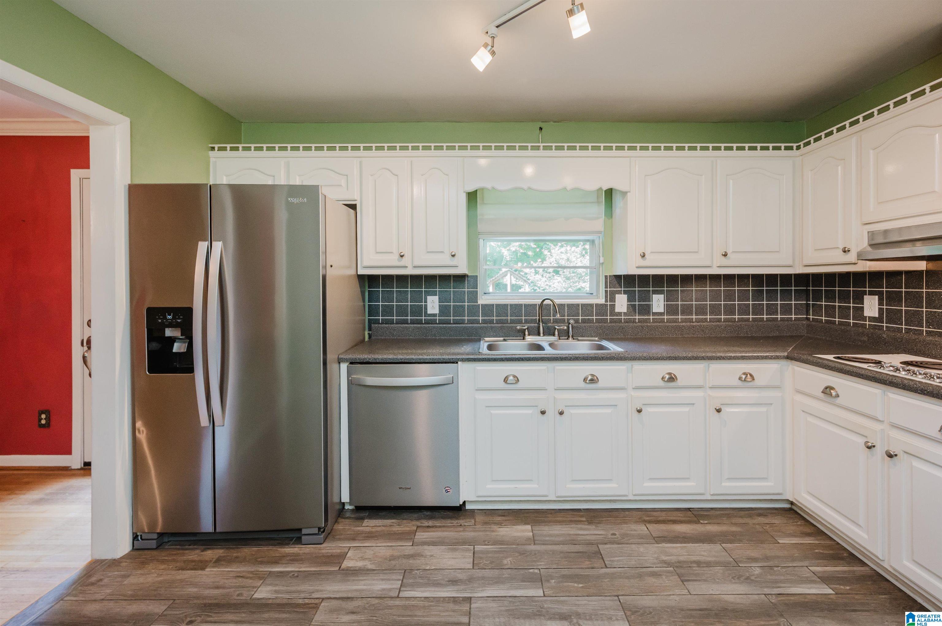 3204 WAXBERRY LANE