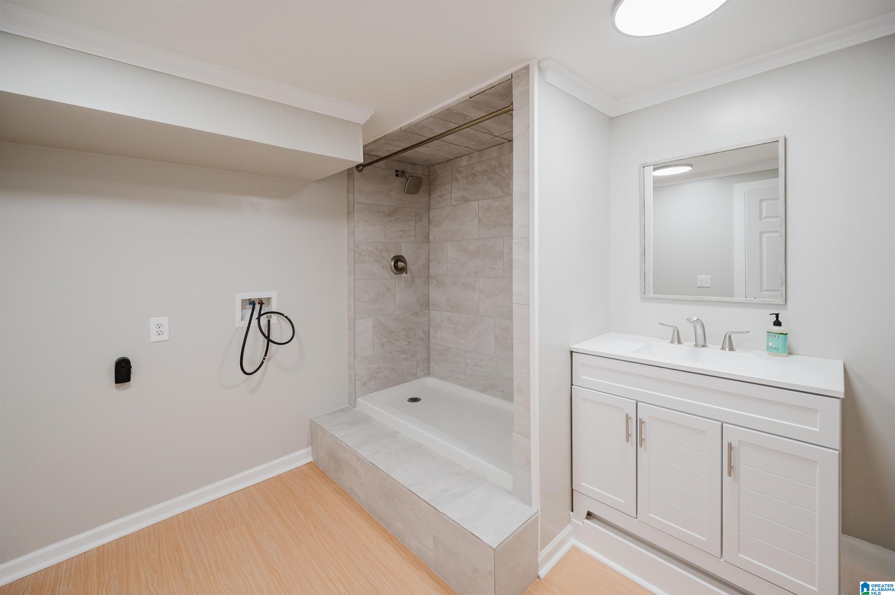 100 CAMILLE COURT