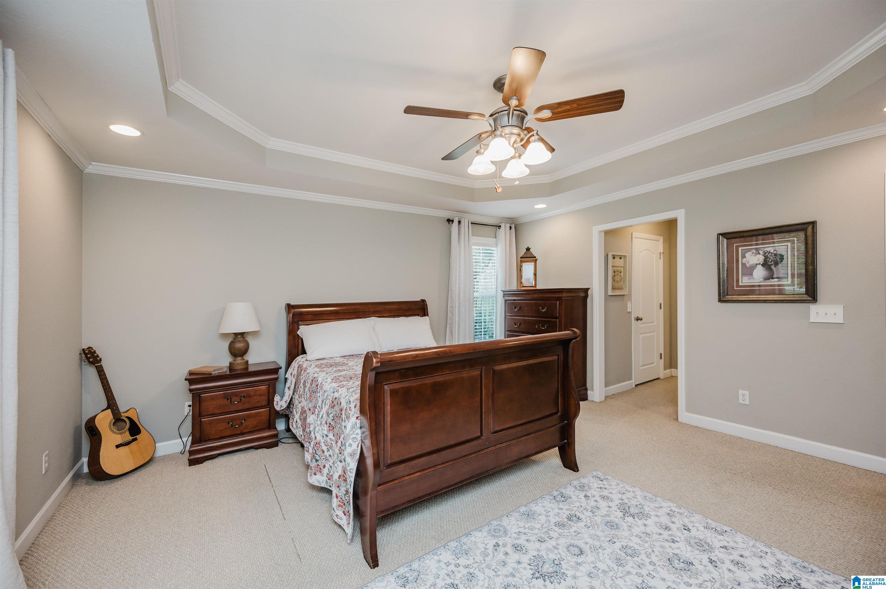 585 ROBBINS ROAD