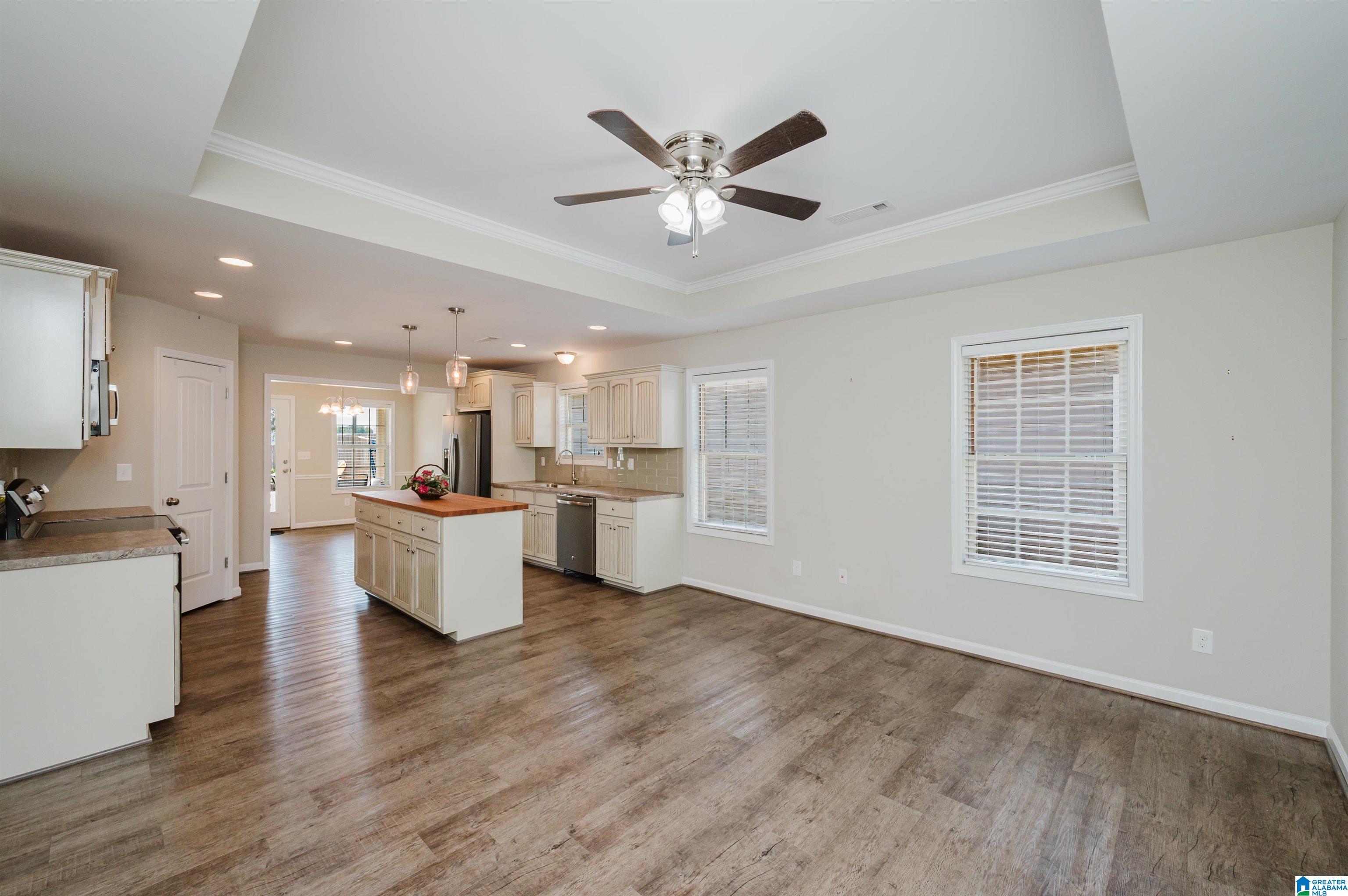 118 PARK DRIVE N