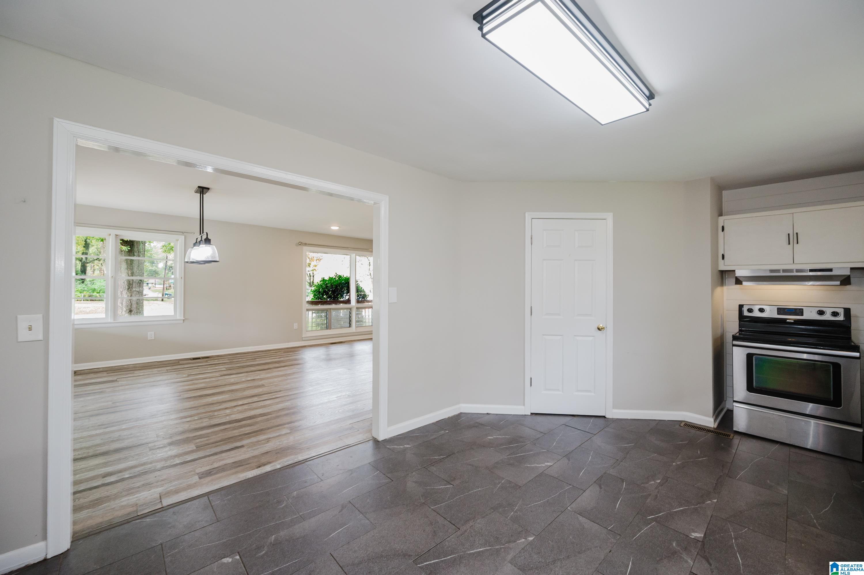 1807 HICKORY LANE