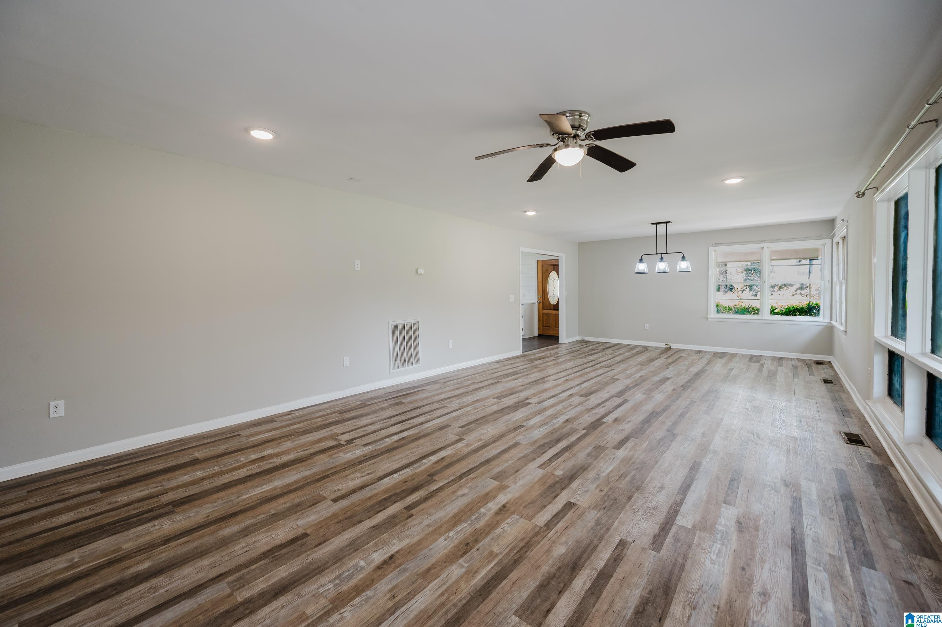 1807 HICKORY LANE