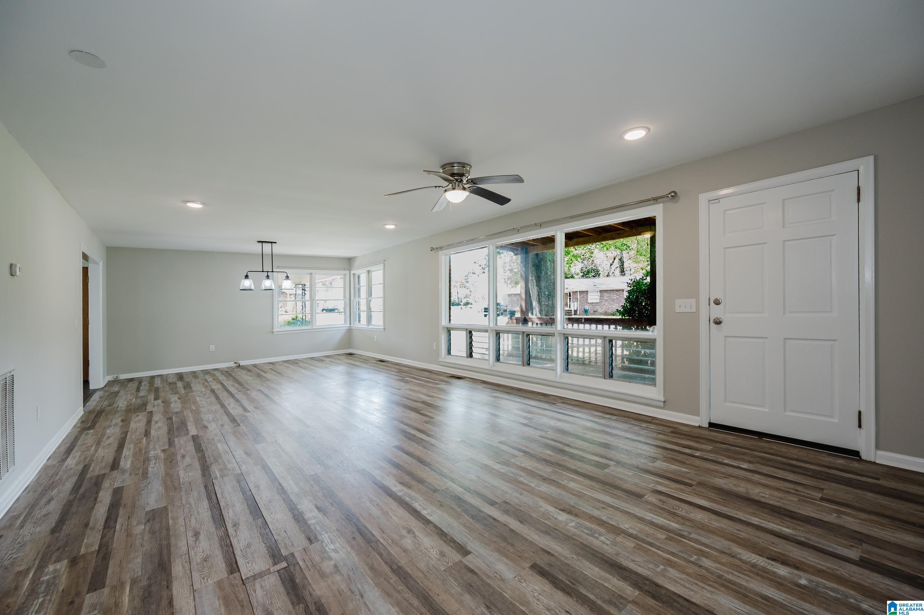 1807 HICKORY LANE