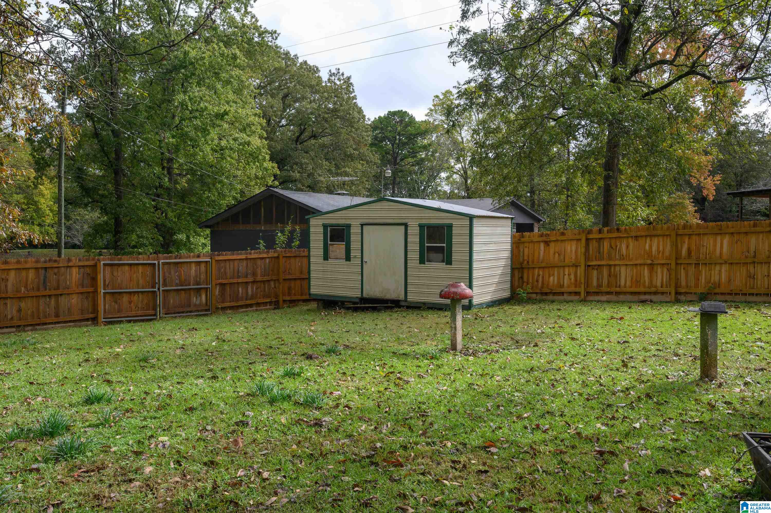 1807 HICKORY LANE